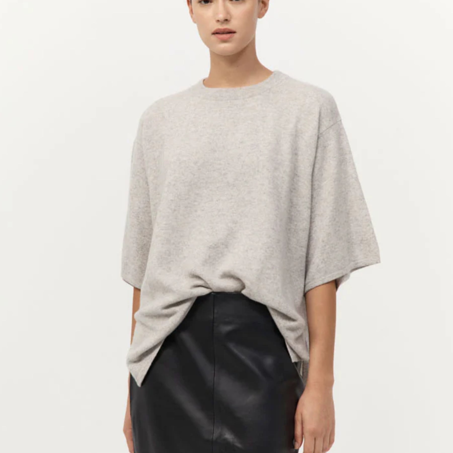 St. Agni Cashmere Copain Tee in Grey