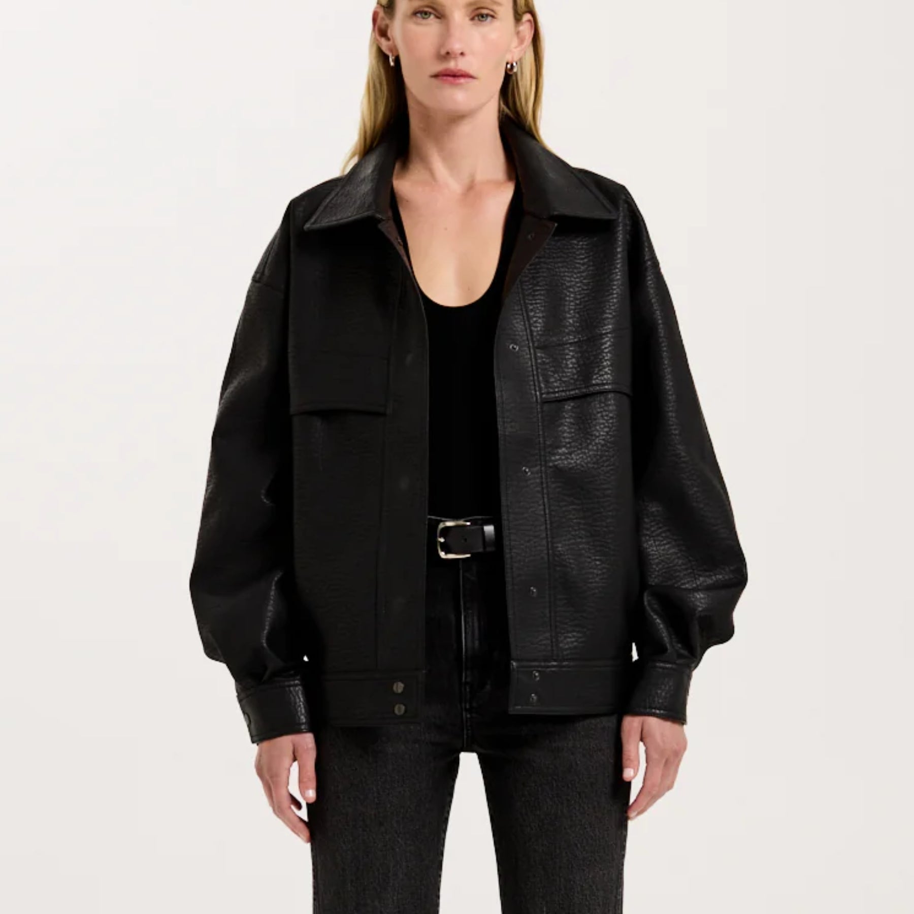 HENNE | Nova Jacket in Black | The UNDONE