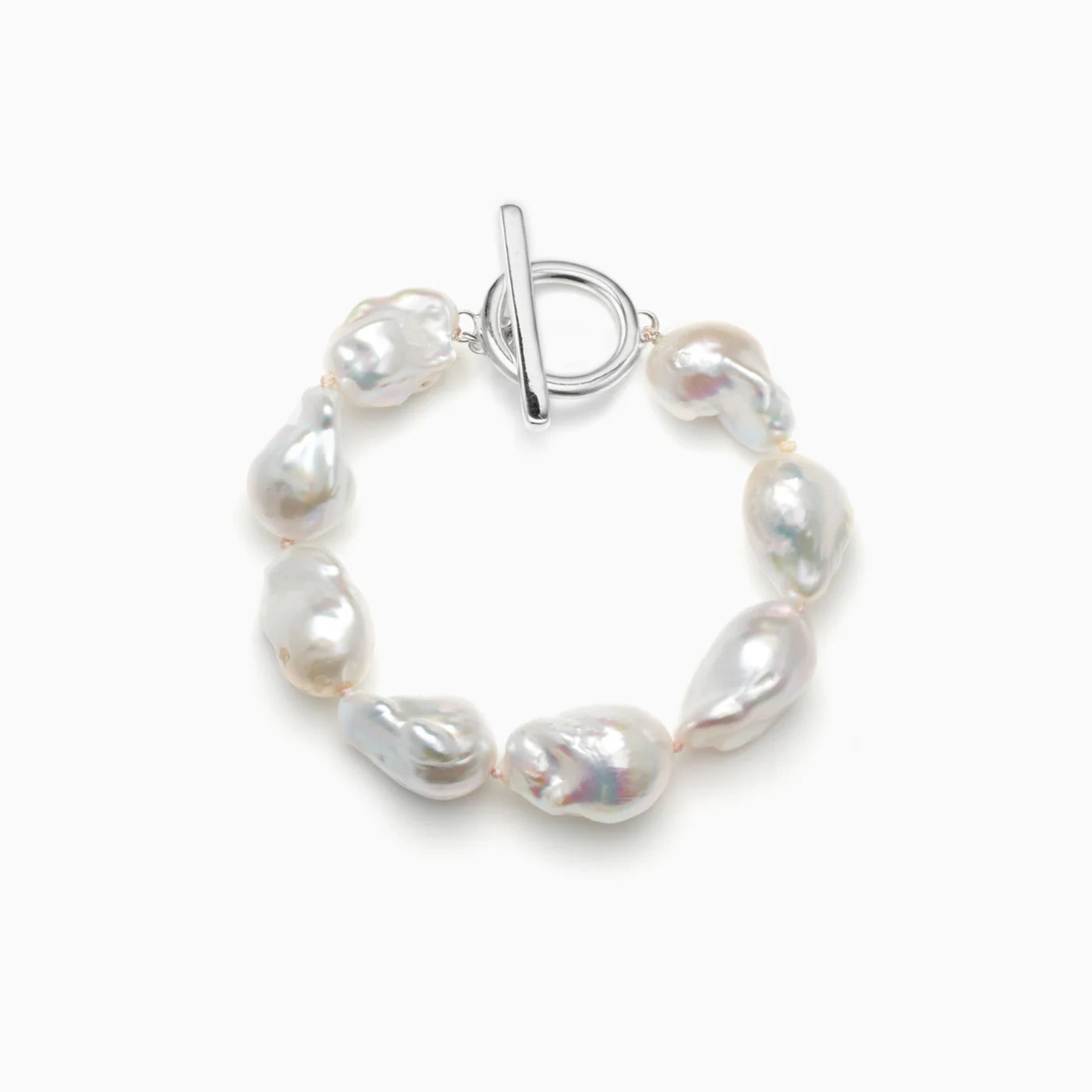 THE_UNDONE_AGMES_PEARL_BRACELET_1.jpg
