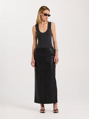 HENNE | Marano Skirt in Black | The UNDONE