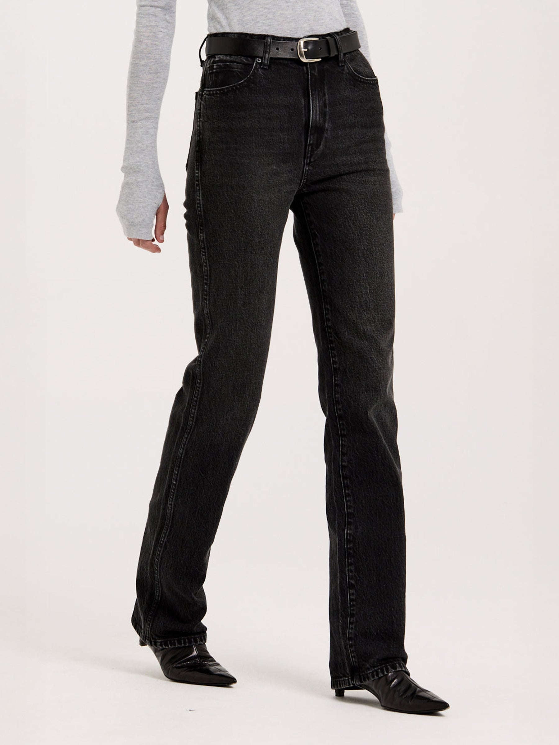 HENNE | Rory Jean in Black Wash | The UNDONE