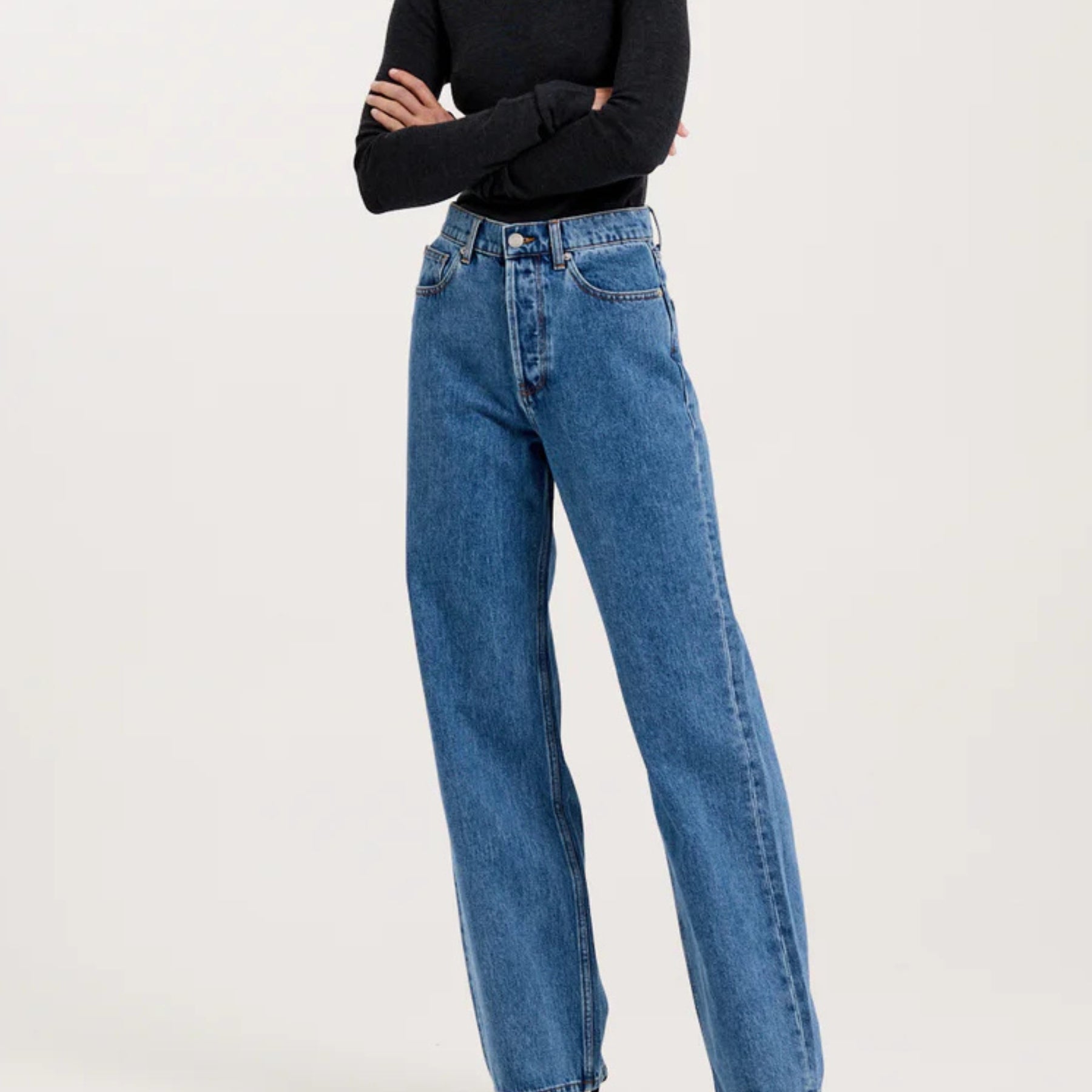 HENNE | Valentina Jean in Indigo Wash | The UNDONE