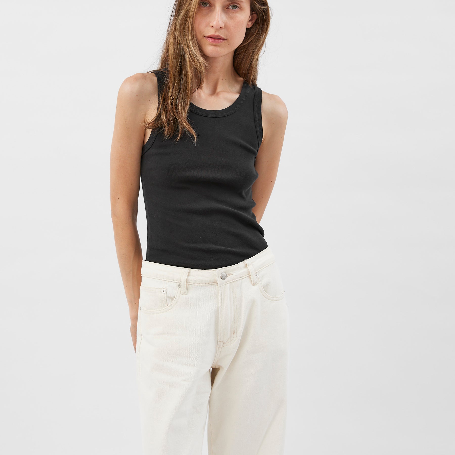 St. Agni | Organic Cotton Singlet in Black | The UNDONE