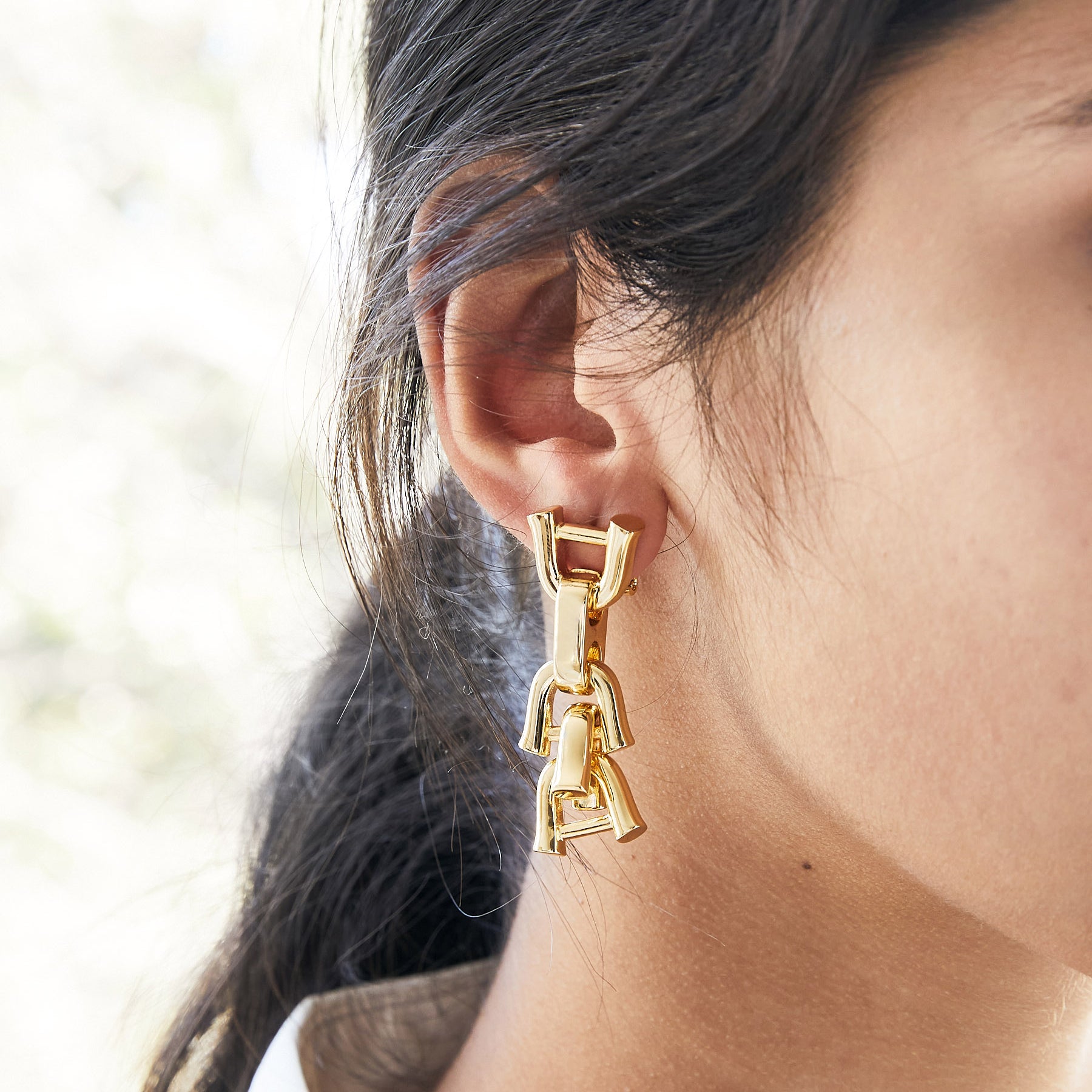 Rylan | Link Statement Earrings in Gold | The UNDONE