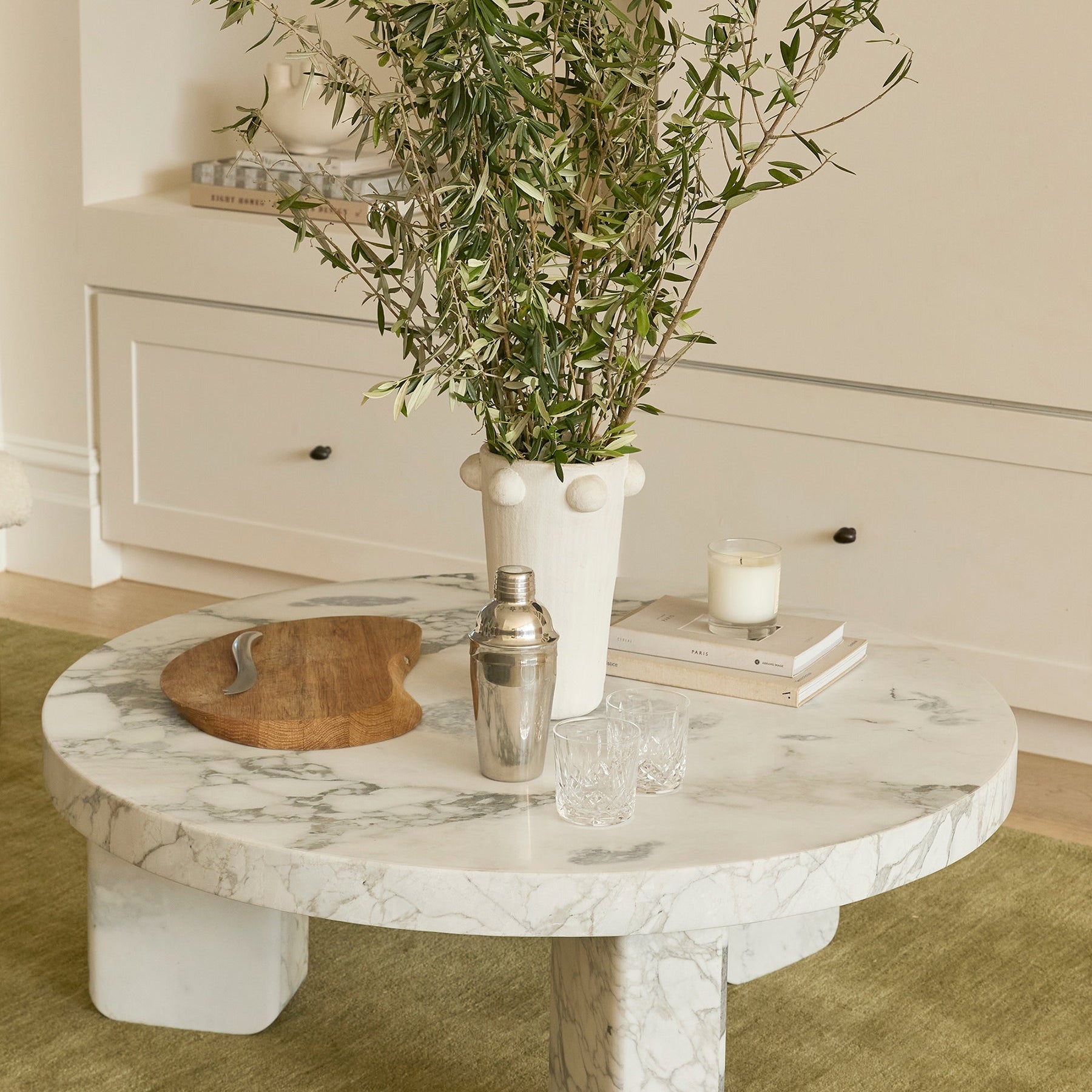 How to Style a Coffee Table: A Guide for Every Lifestyle