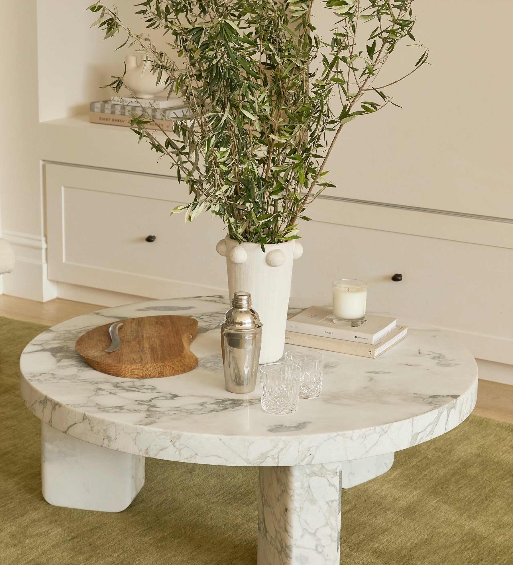 How to Style a Coffee Table: A Guide for Every Lifestyle