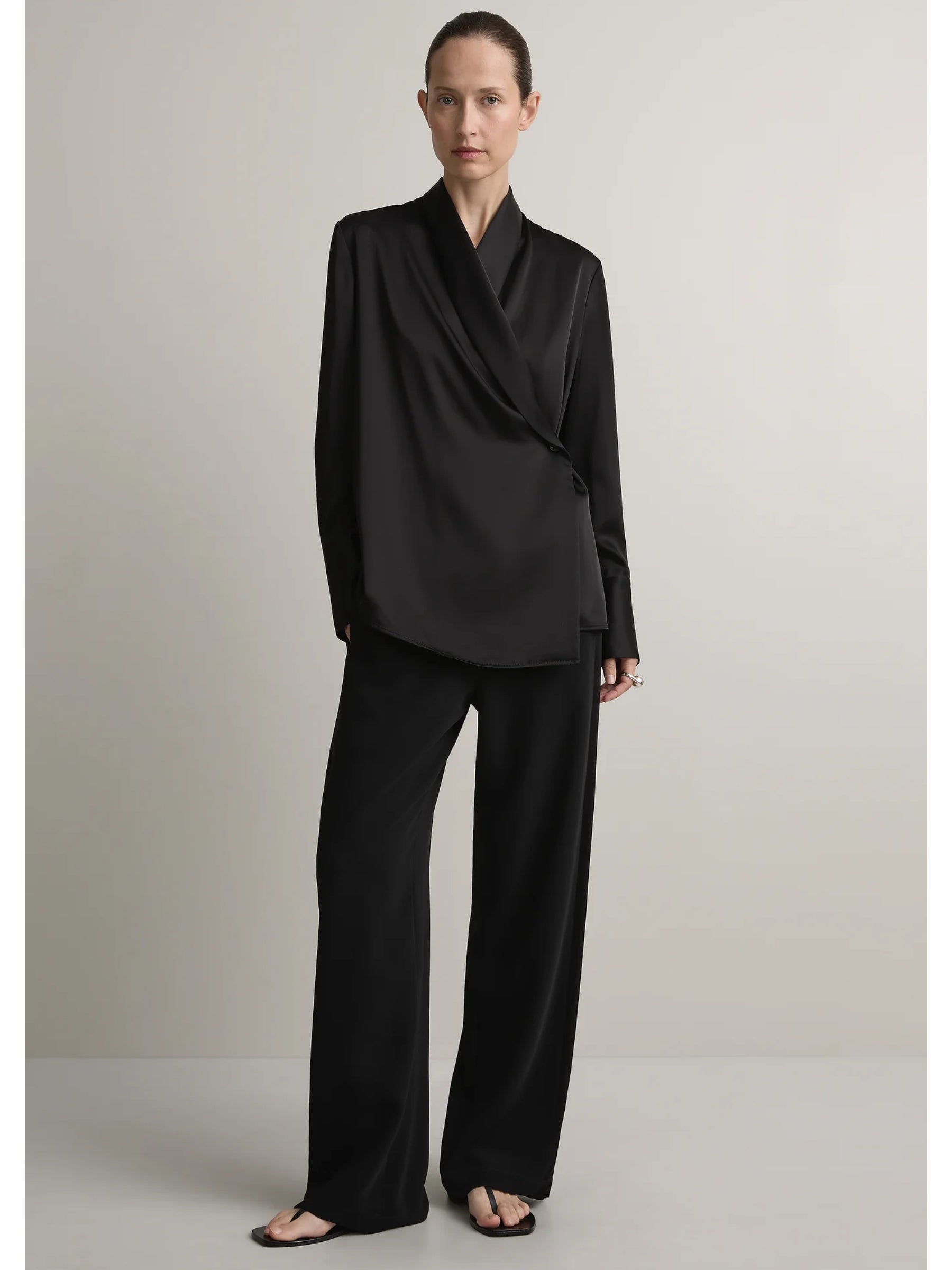 A.Emery | The Lea Shirt in Black