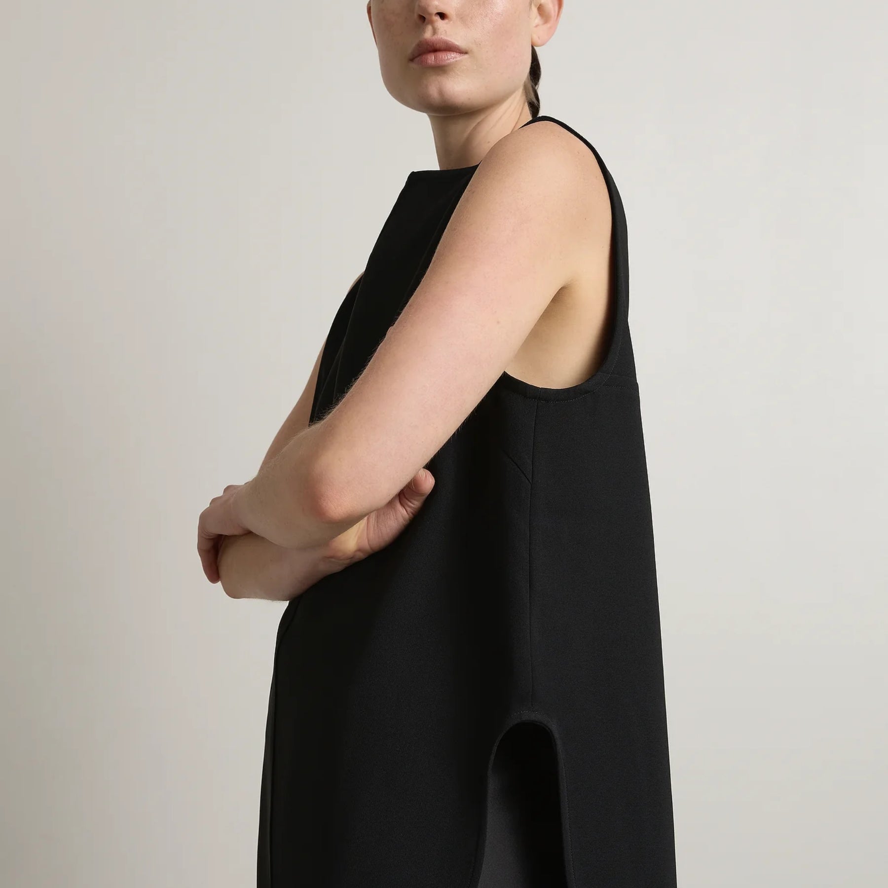 A.Emery | The Macki Top in Black