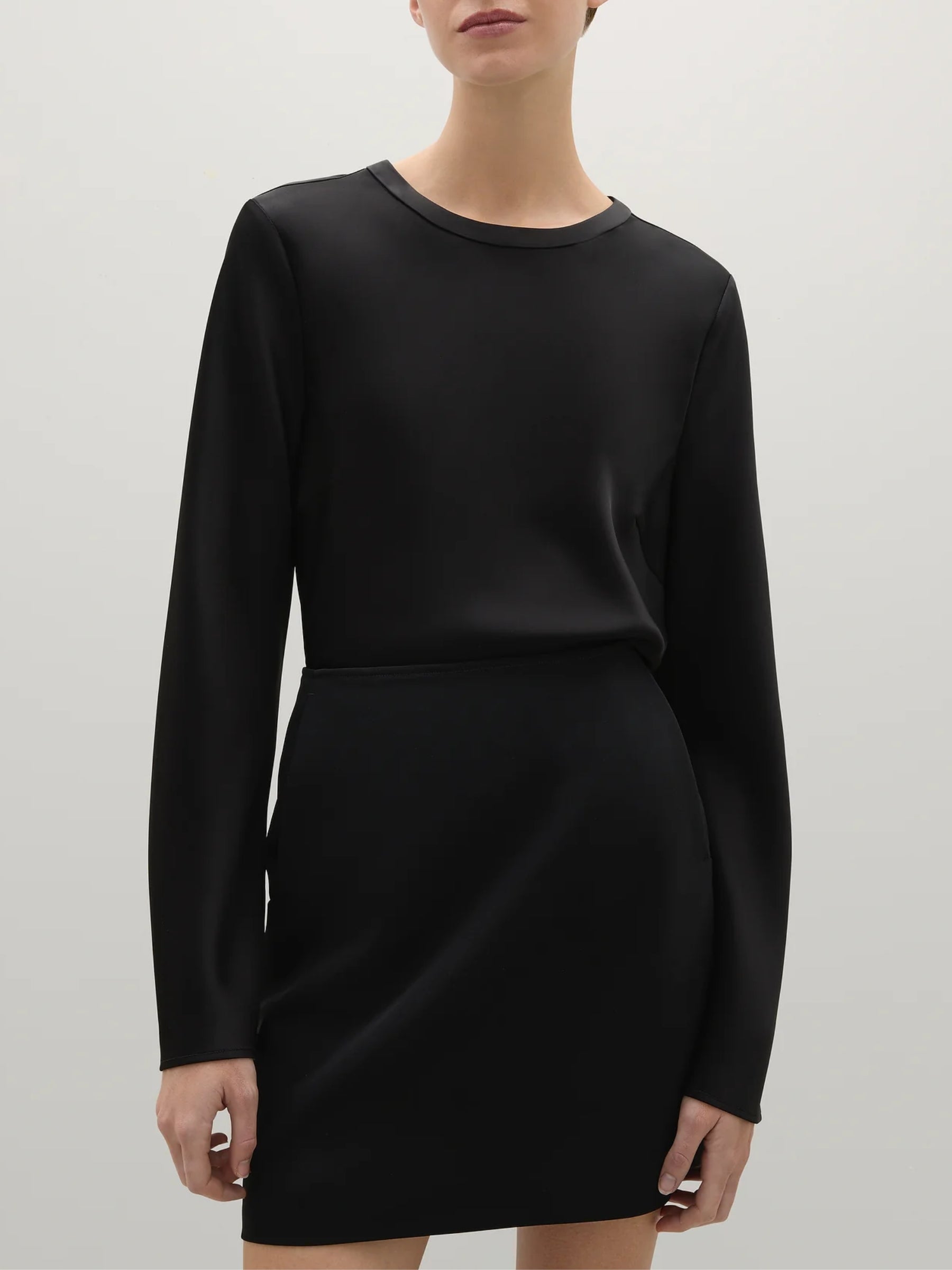A.Emery The Arden Top in Black