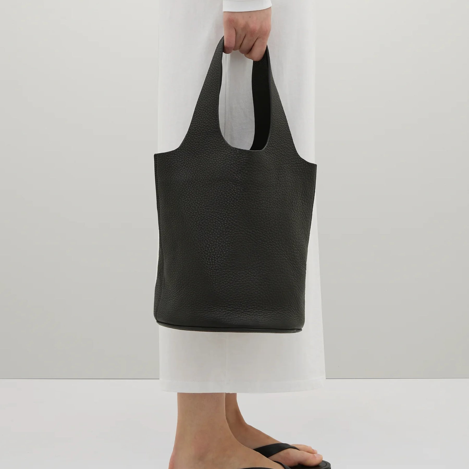 A.Emery | The Wren Bag in Black
