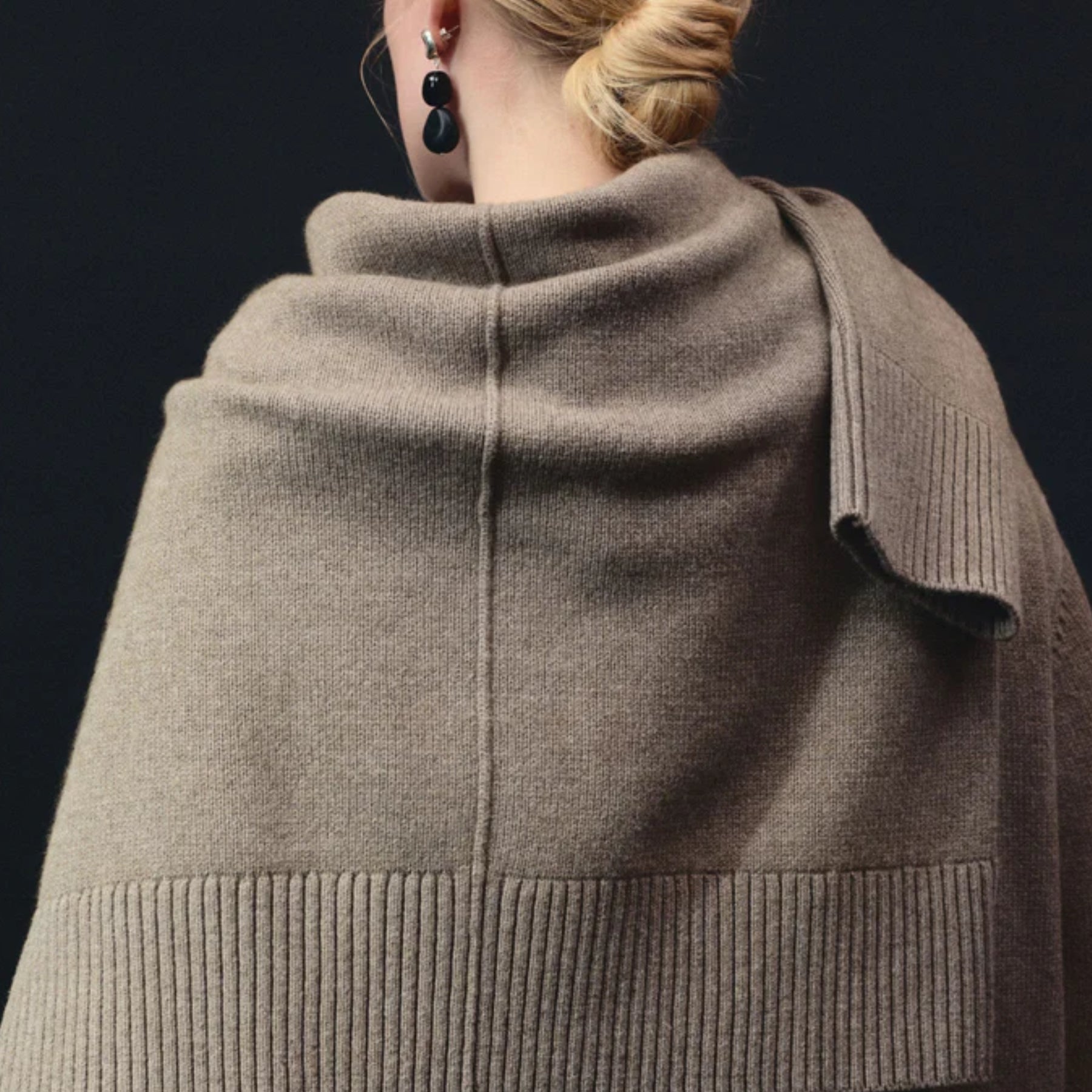 Agmes Long Ada Earrings in Black Onyx