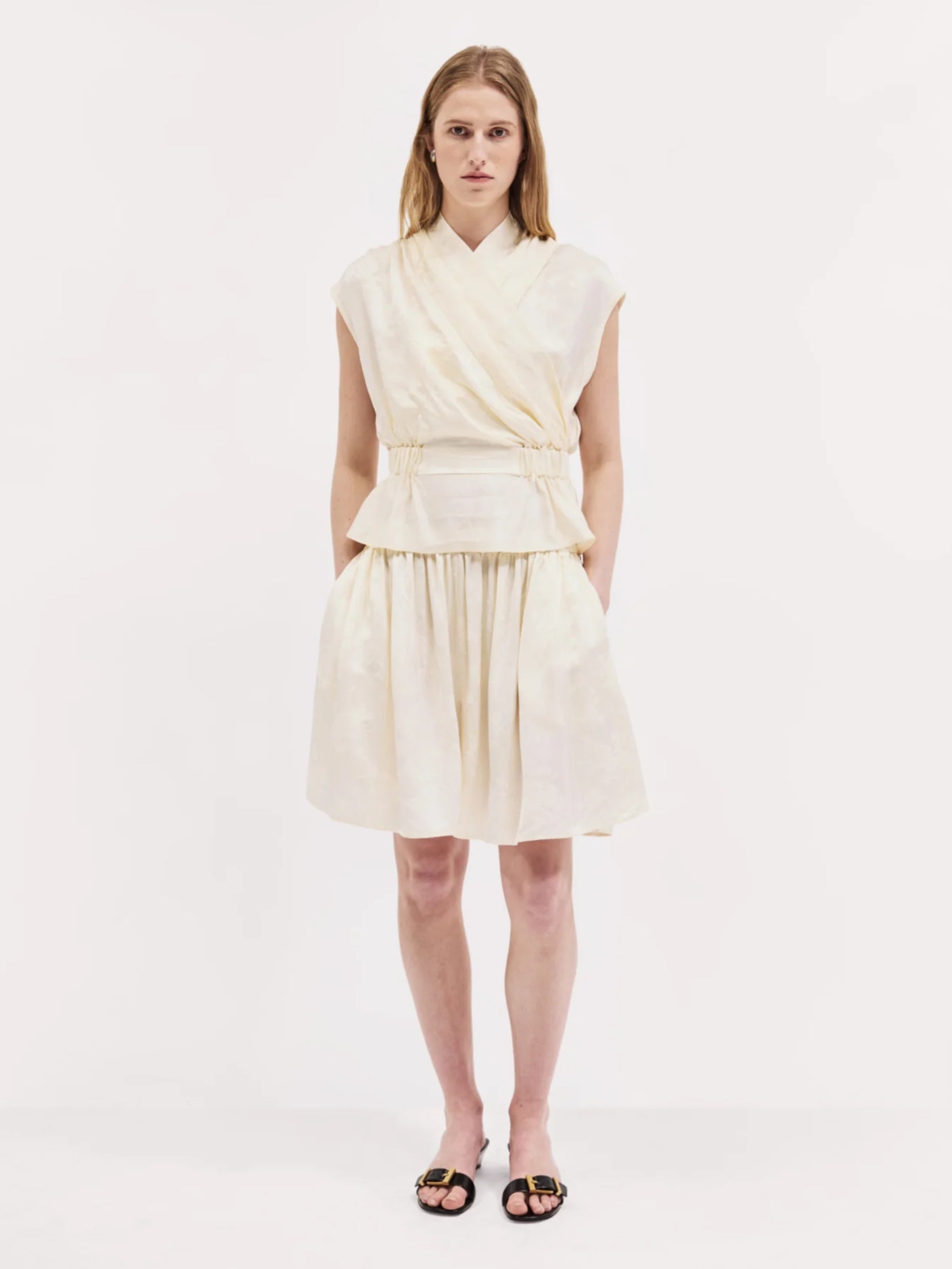 Harris Tapper | Chaimberlain Top in Tapestry - Ivory