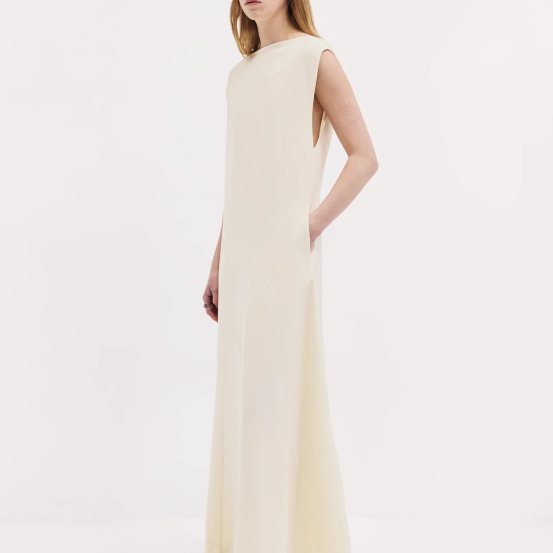 Harris Tapper Sofie Dress in Drape Suiting - Ivory