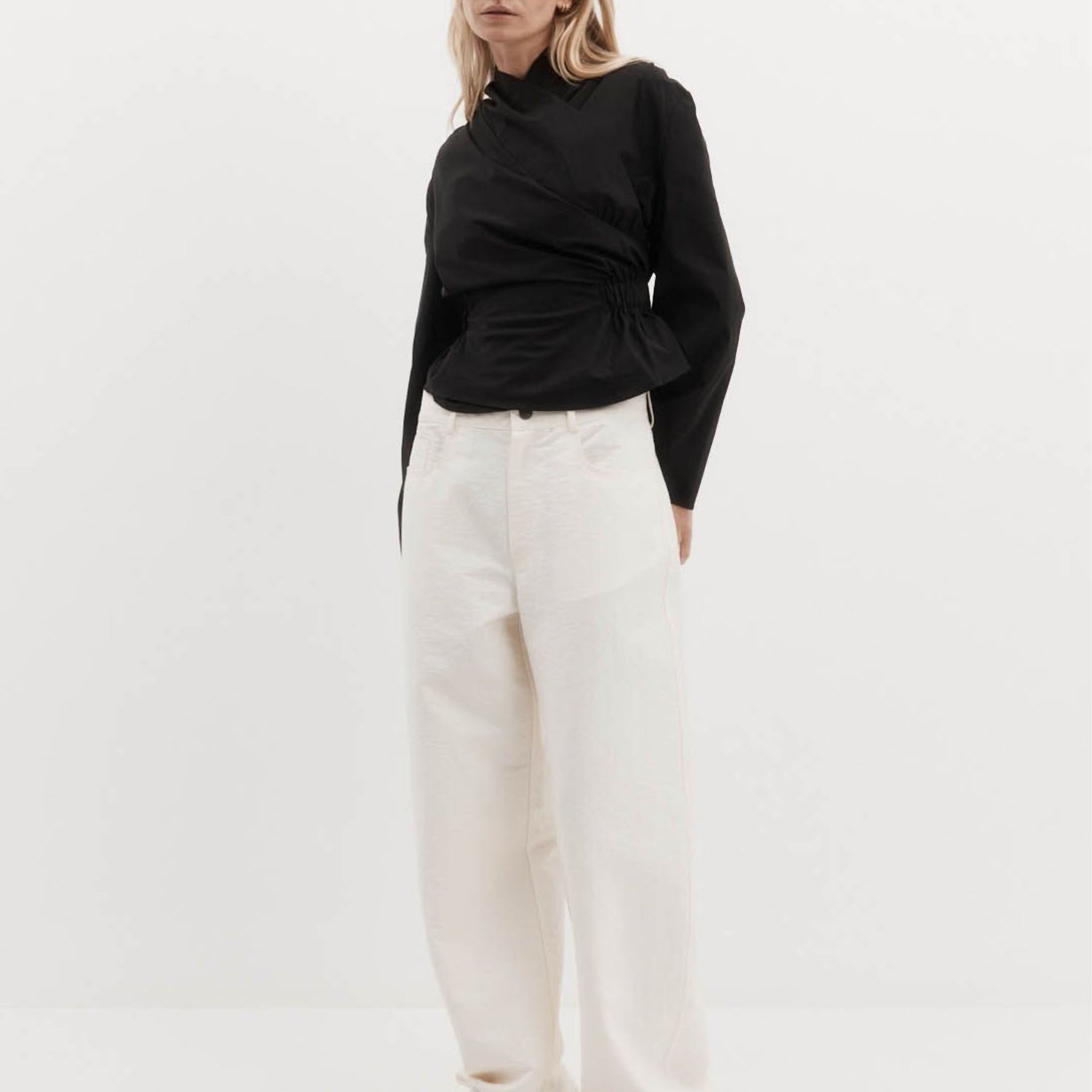 Harris Tapper Long Sleeve Chaimberlain Top in black