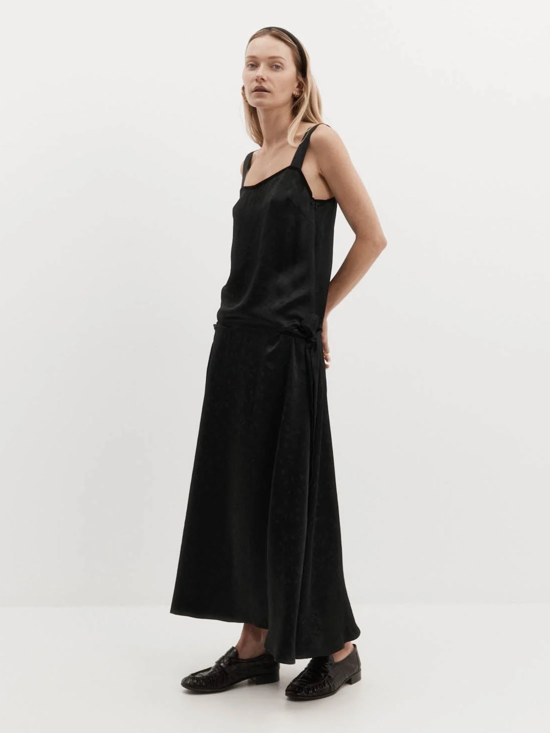 Harris Tapper Wexer Dress in Jacquard Satin in black