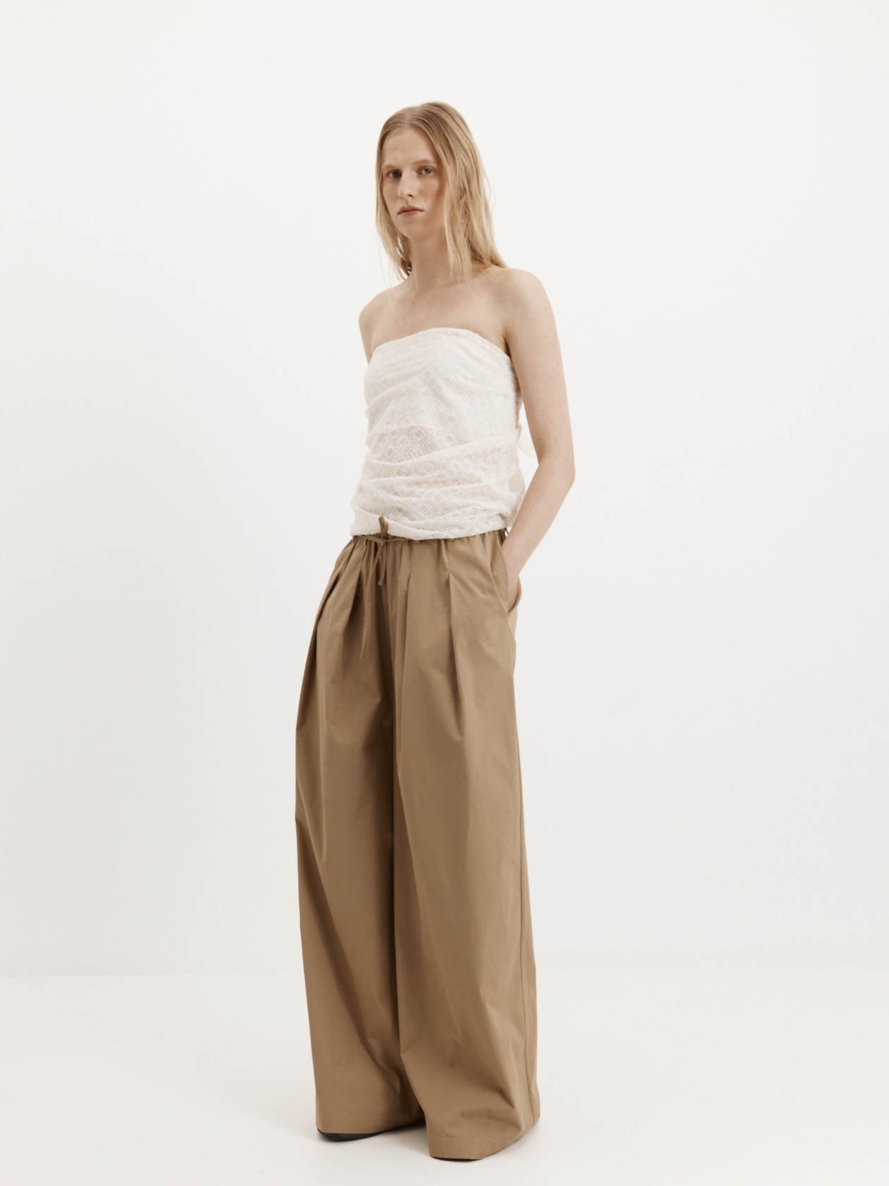 Harris Tapper Gio Trouser in Brown