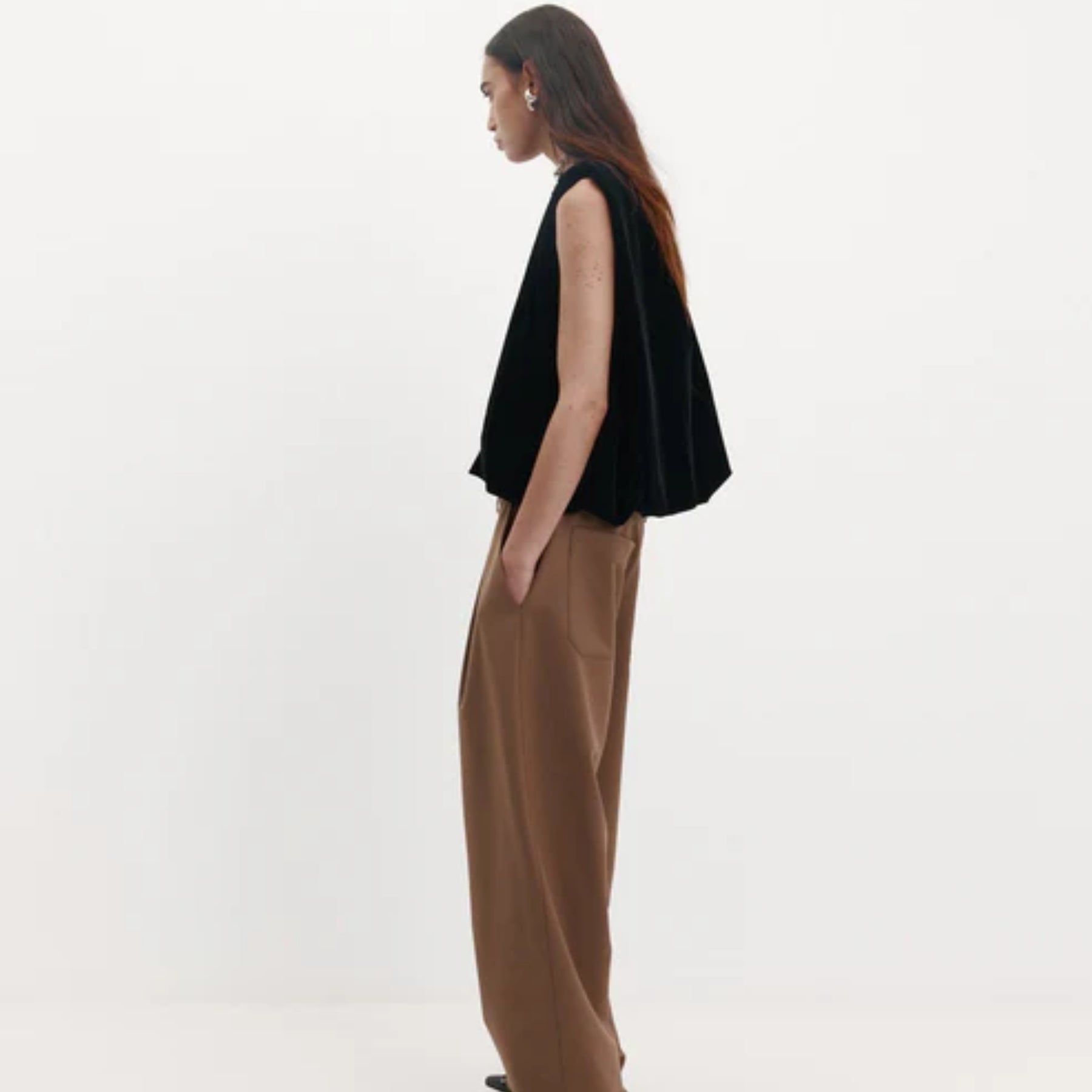 Harris Tapper Black Velvet Knot Top 
