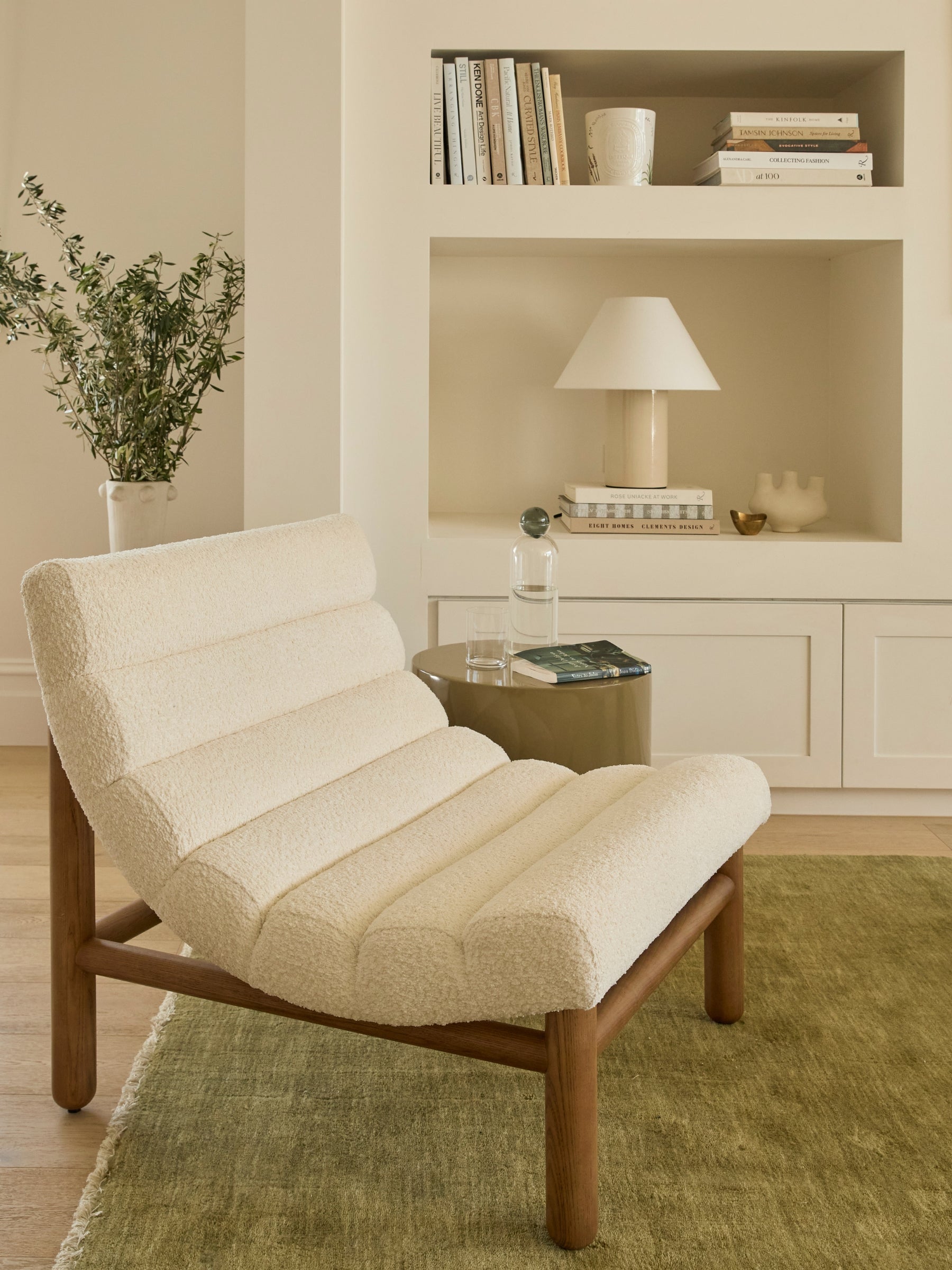 How_to_style_an_occasional_chair_mcm_house_theundone.jpg
