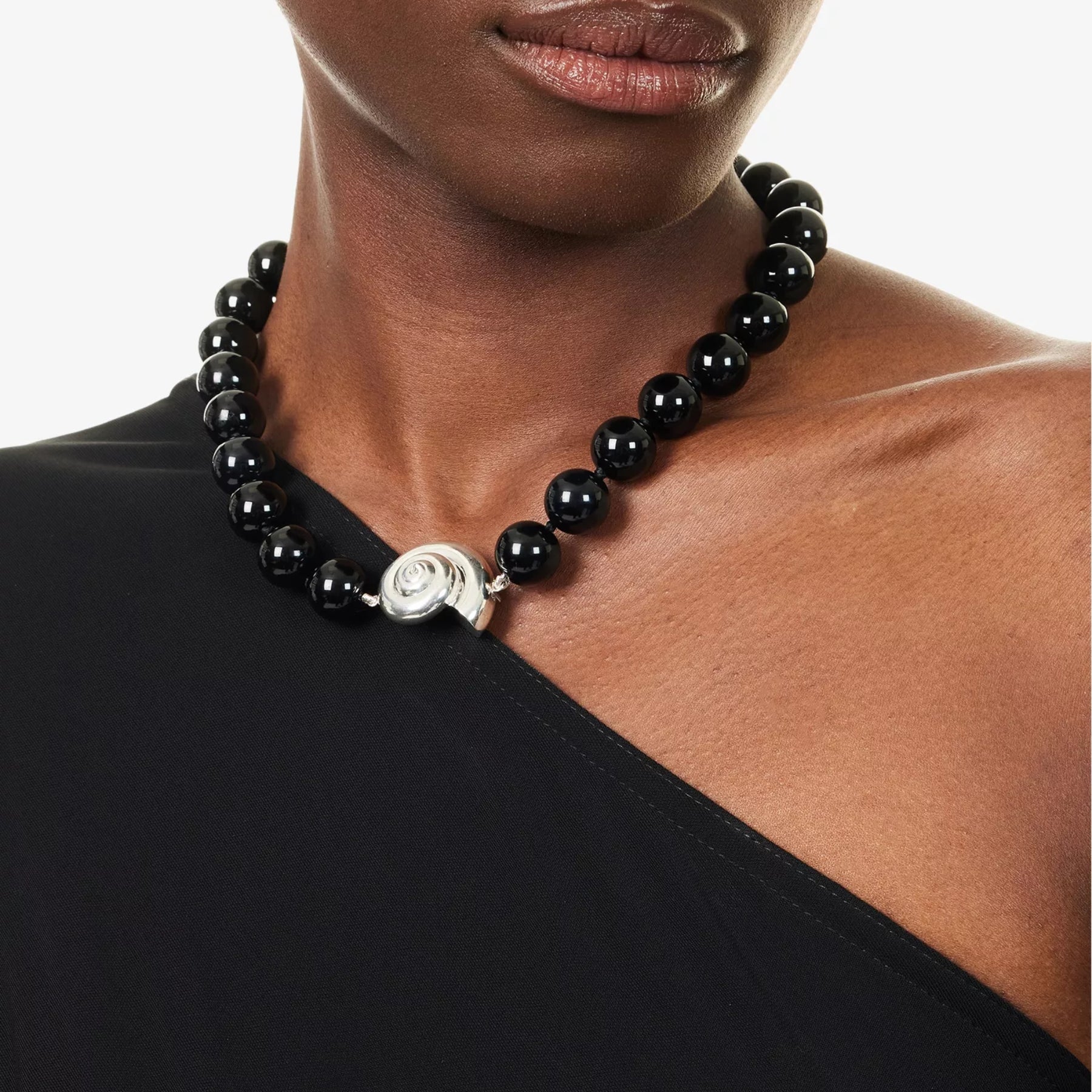 Le Sundial Nautilus Onyx Beaded Collar Necklace
