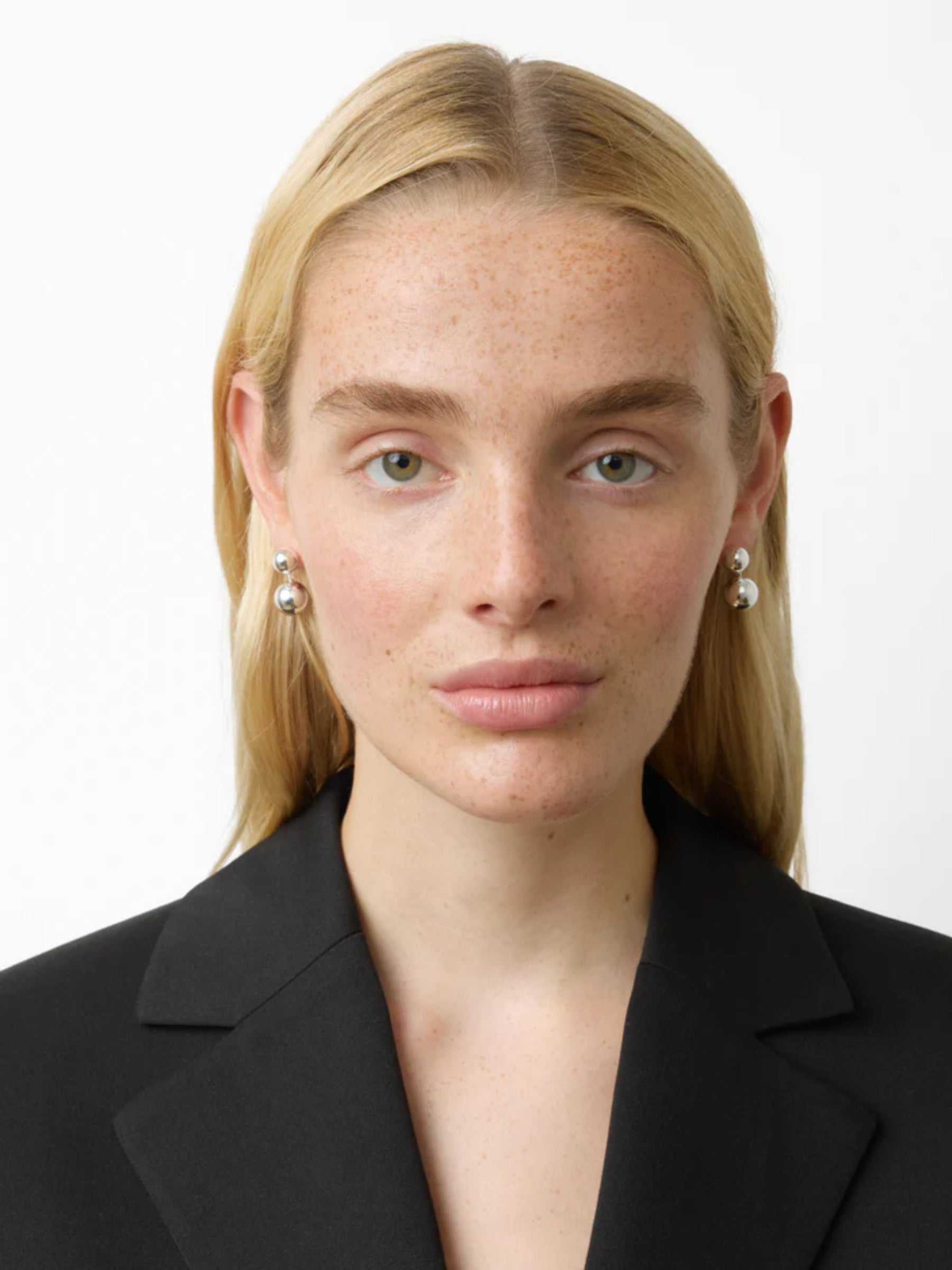 LIÉ STUDIO | The Caroline Earring in Silver | The UNDONE