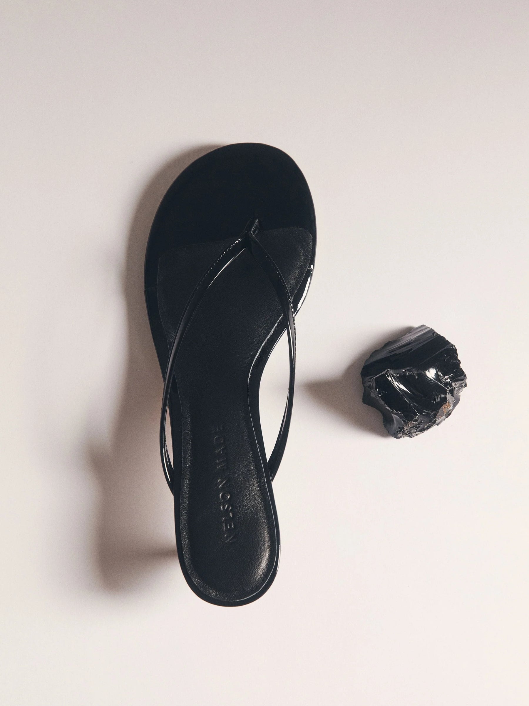 Nelson Made | Dia Mini Black