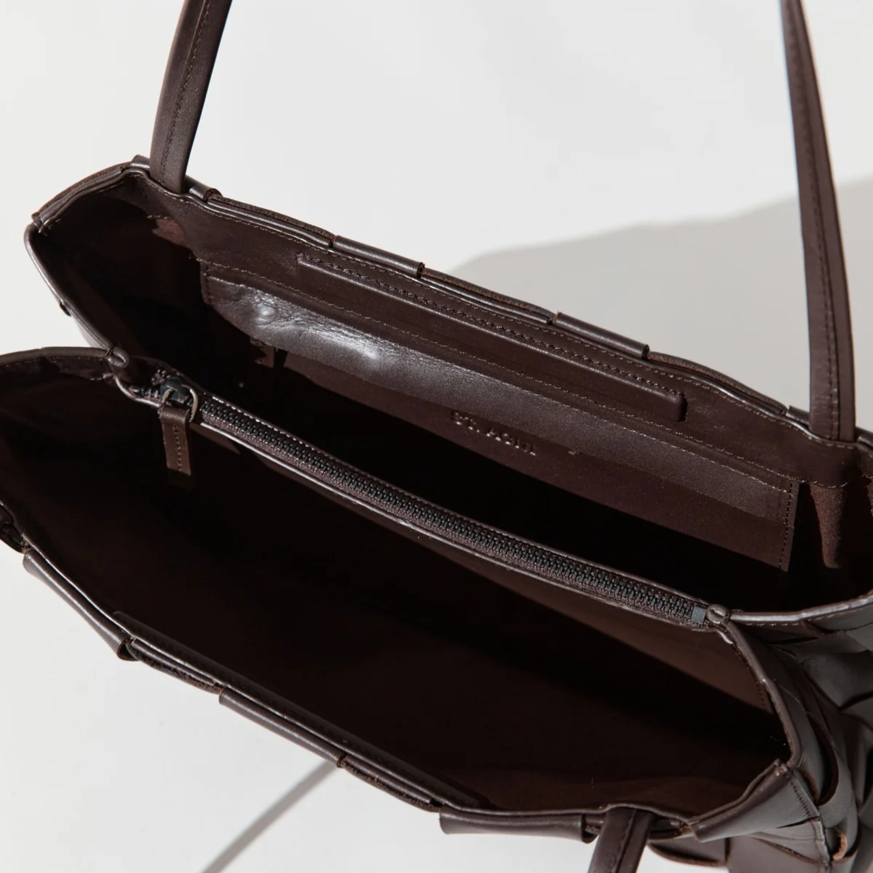 St. Agni | Slim Woven Tote - Chocolate
