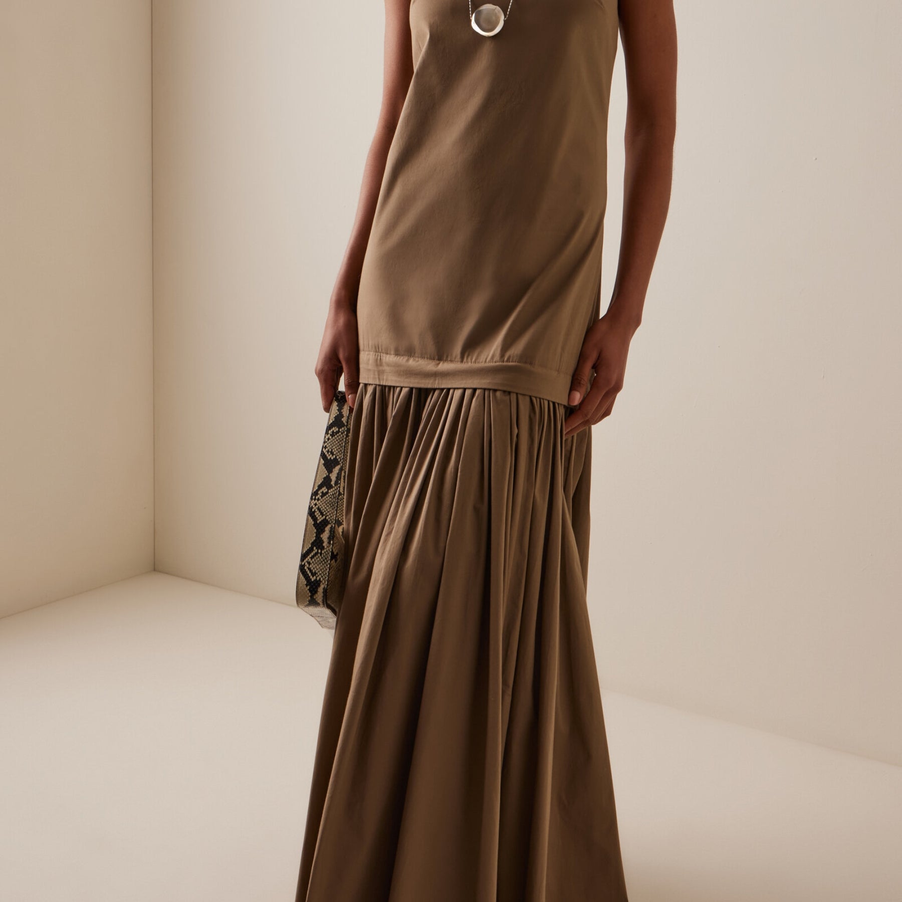 Staud | Ari Stretch-Cotton Maxi Dress in Taupe