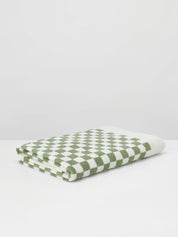 Baina | Roman Pool Towel in Sage & Chalk | The UNDONE