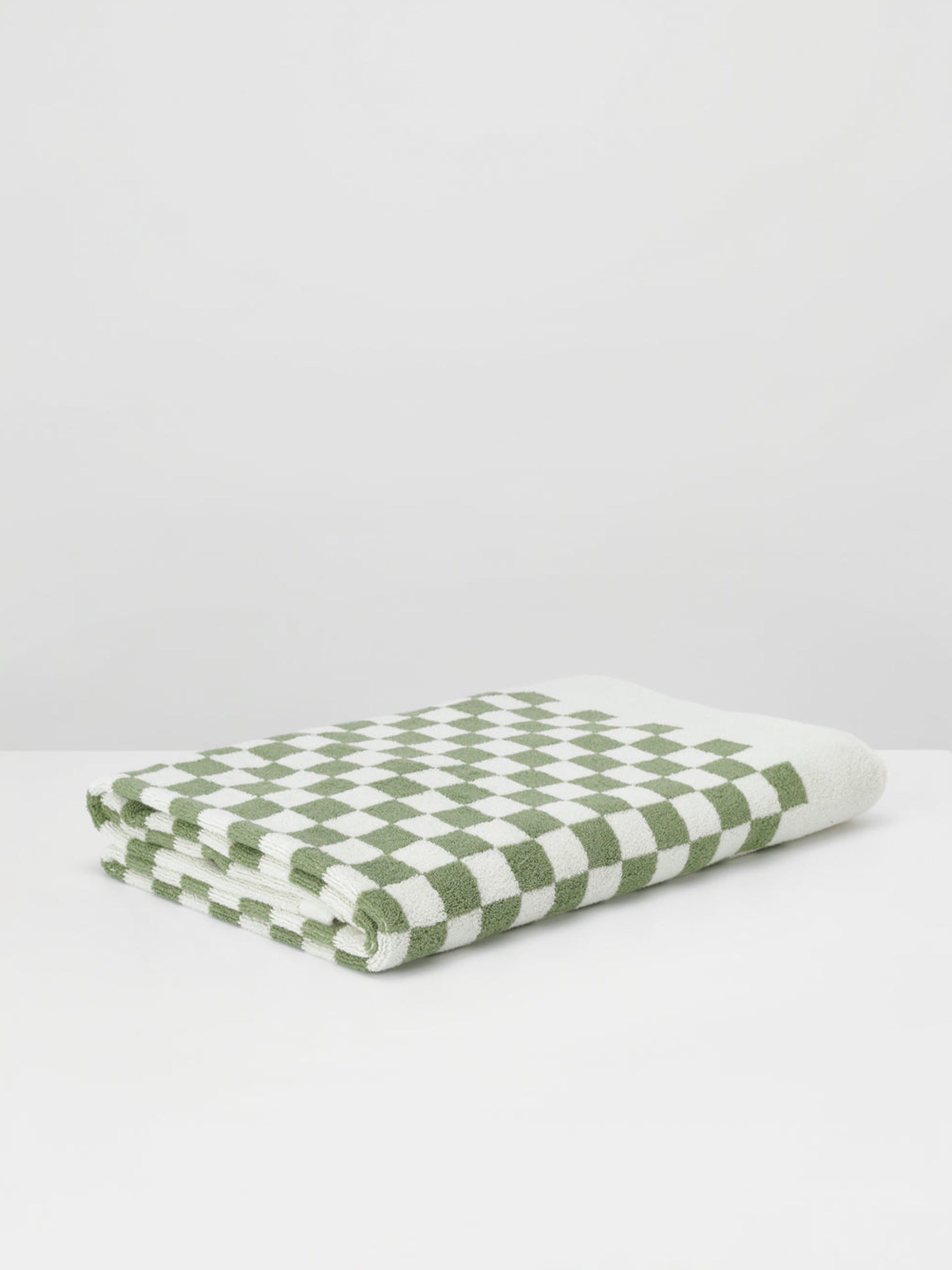 Baina | Roman Pool Towel in Sage & Chalk | The UNDONE