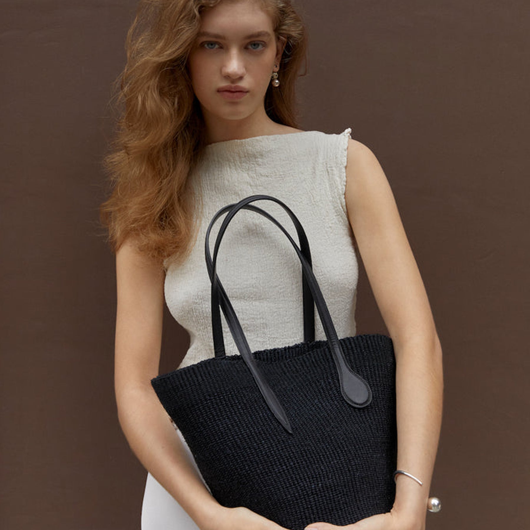 Liffner | Sisal Basket in Black | The UNDONE