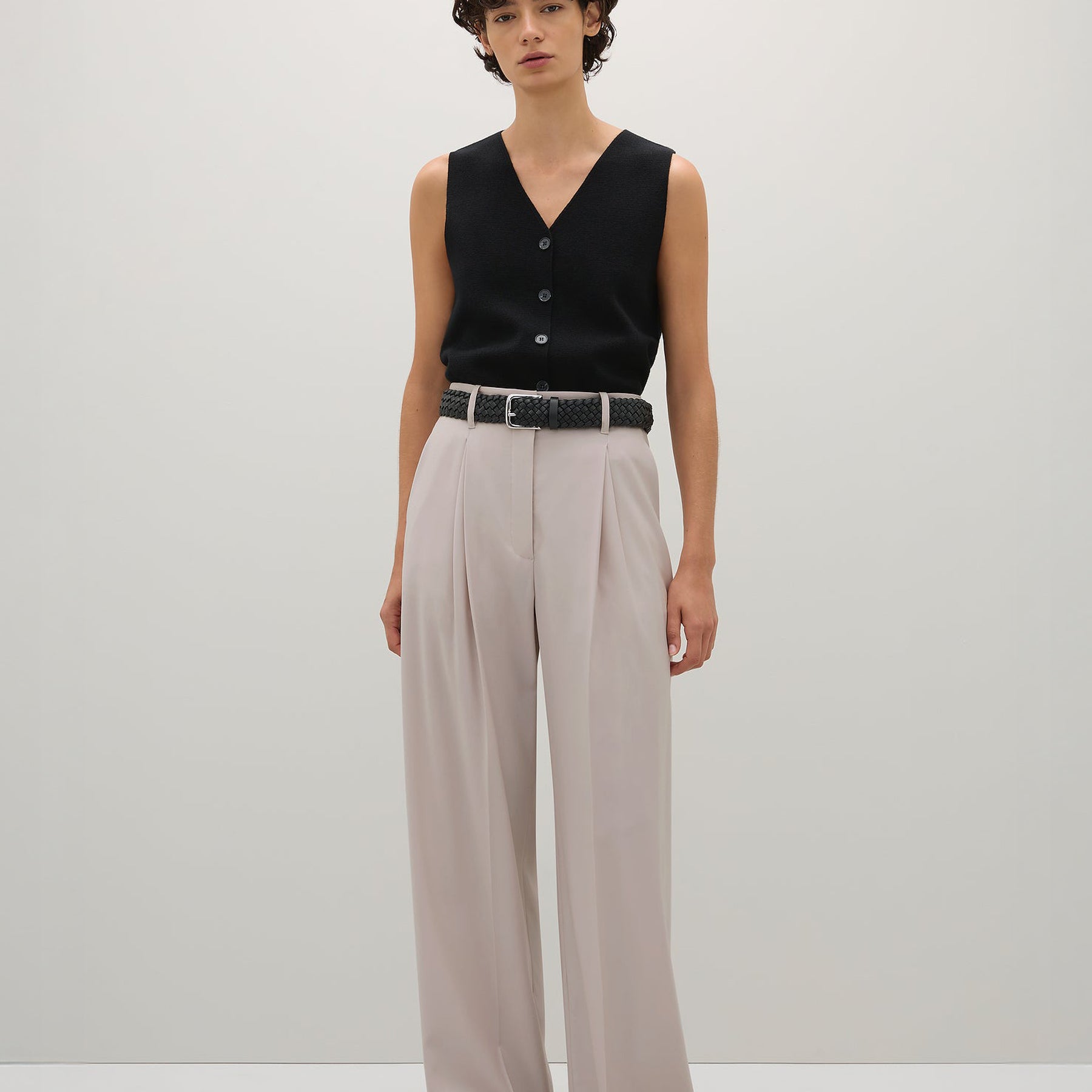 A.Emery | Goddard Pant in Ivory Oyster | The UNDONE