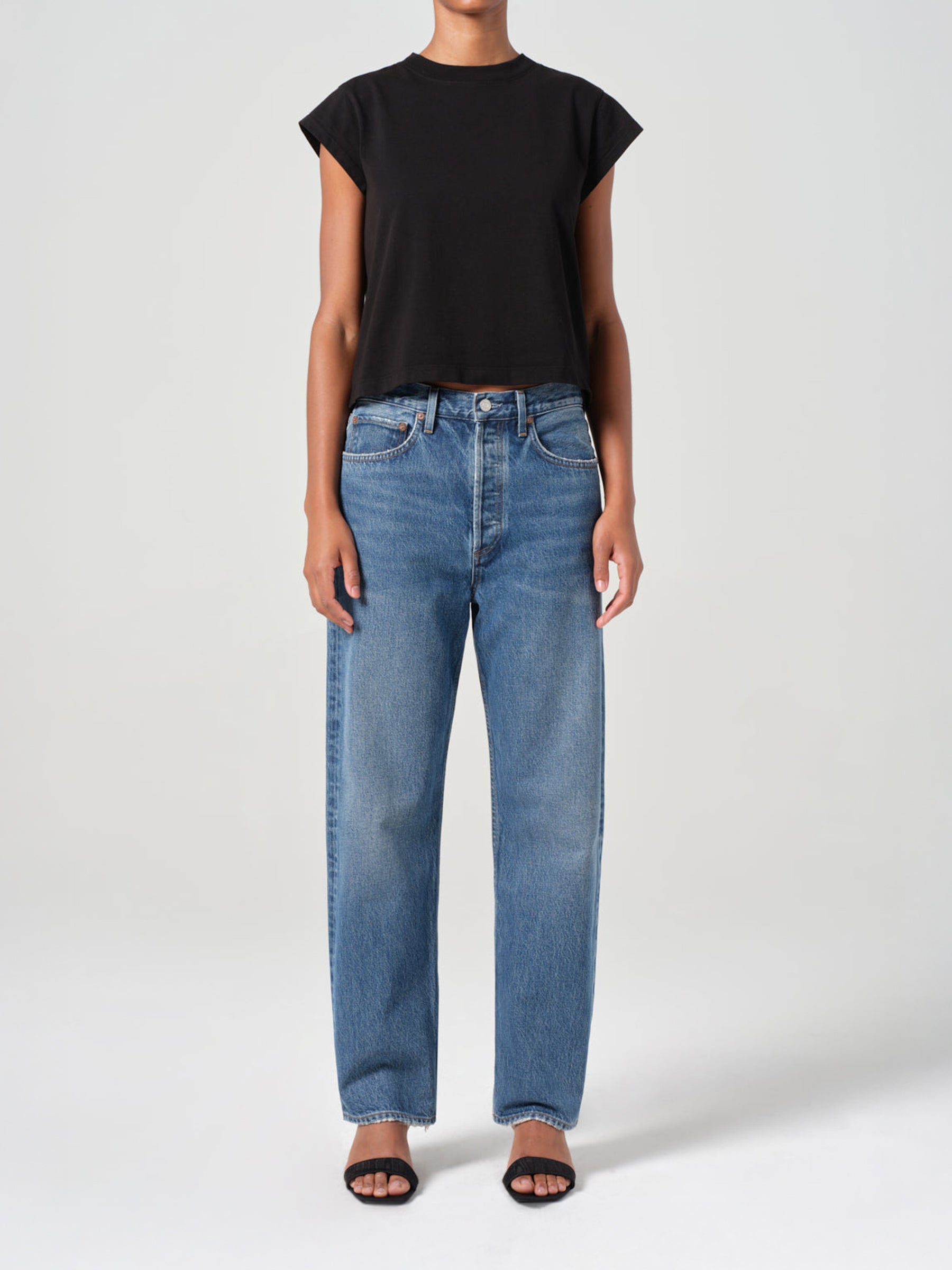 AGOLDE | 90s Mid Rise Straight Jean in Blue Essence | The UNDONE