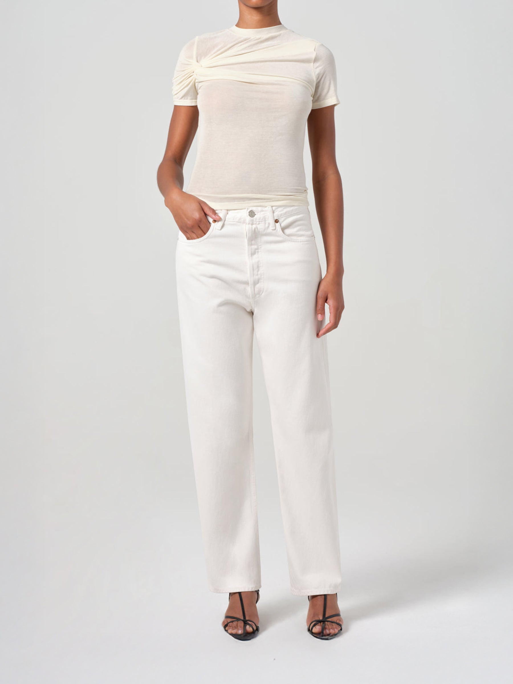 AGOLDE | 90s Mid Rise Straight Jean in White Fortune Cookie | The UNDONE