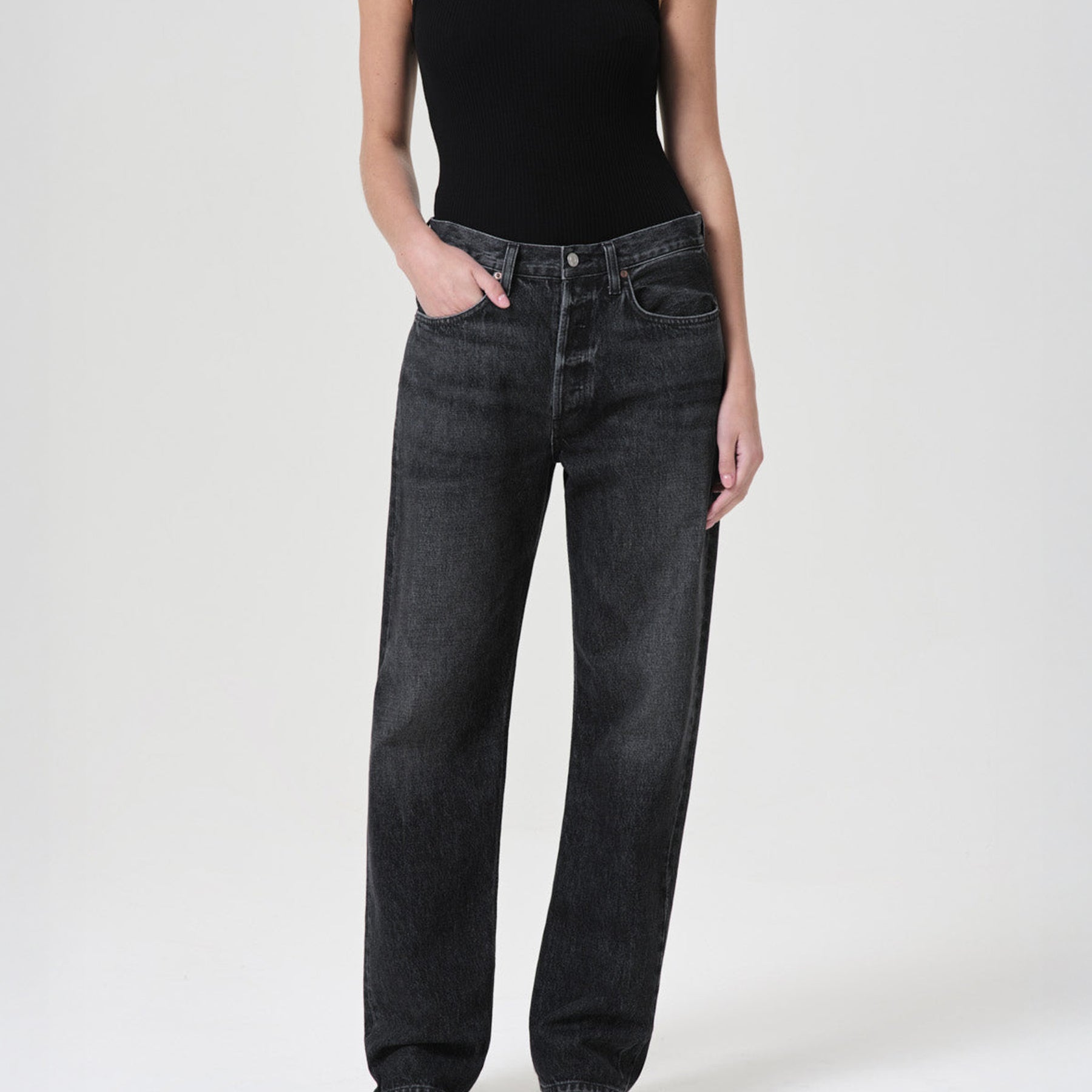 AGOLDE | Kelly Jean in Washed Black Eclipse | The UNDONE