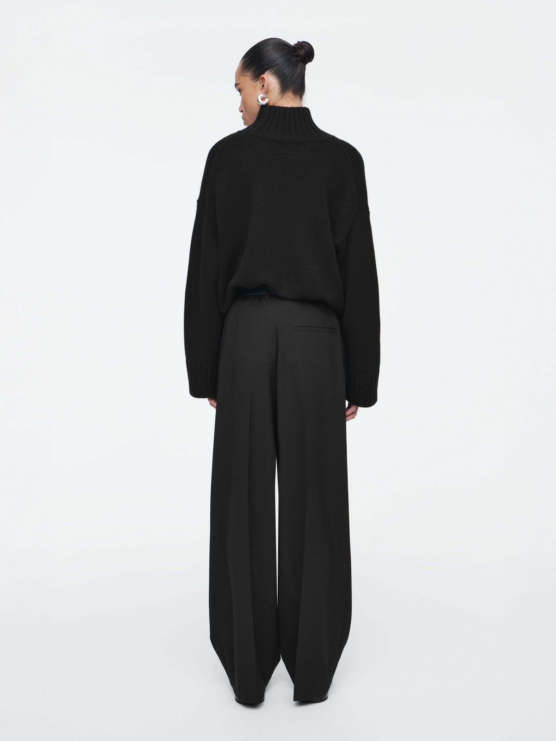 COS | Relaxed Twill Wide-Leg Pants in Black | The UNDONE