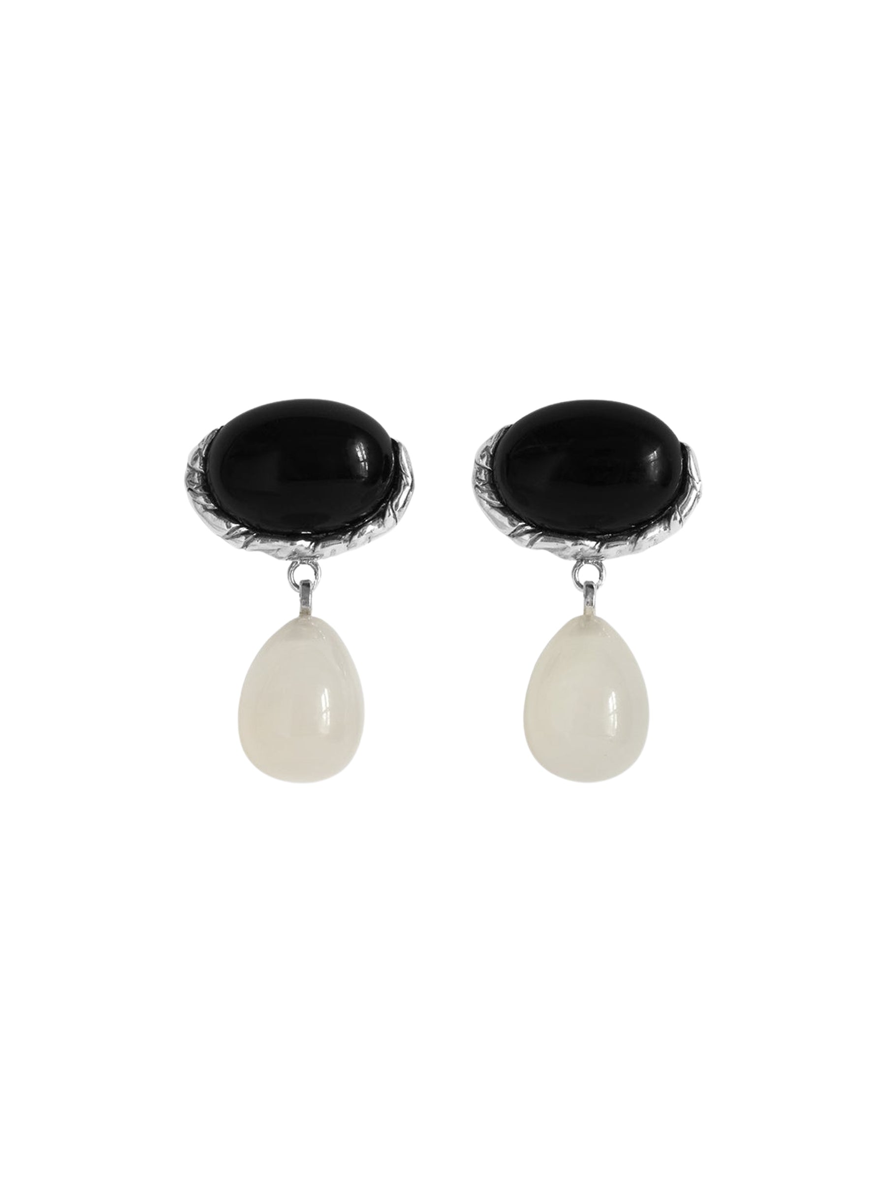 CORALI | Embleme Earrings in Sterling Silver and Black Onyx | The UNDONE