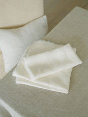 CULTIVER | Fia Napkins in Ivory | The UNDONE