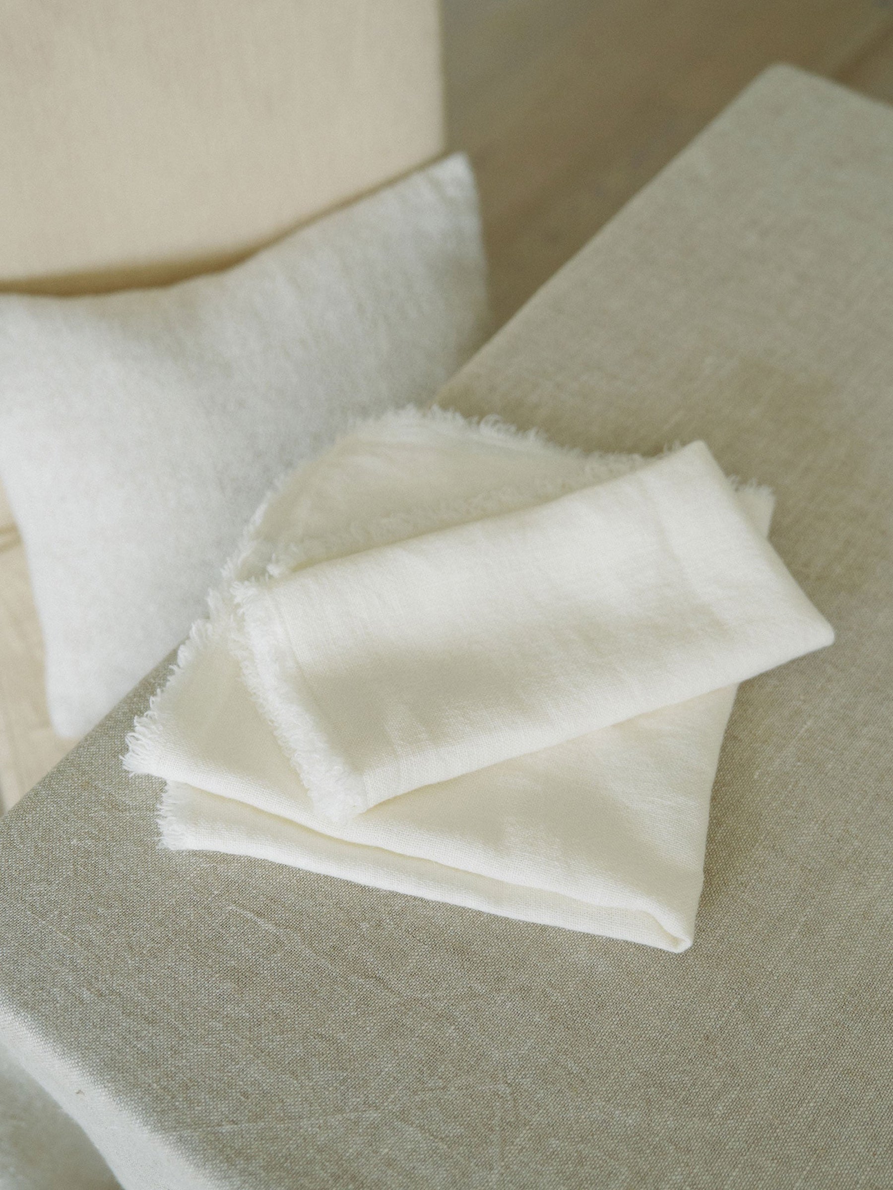 CULTIVER | Fia Napkins in Ivory | The UNDONE
