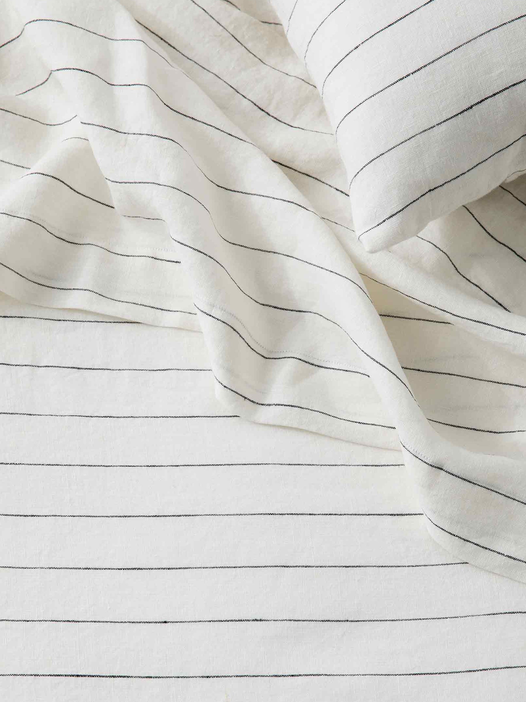 Cultiver | Linen Sheet Set with Pillowcases in White Pencil Stripe | The UNDONE