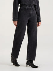 HENNE | Filomena Jean in Black Wash | The UNDONE