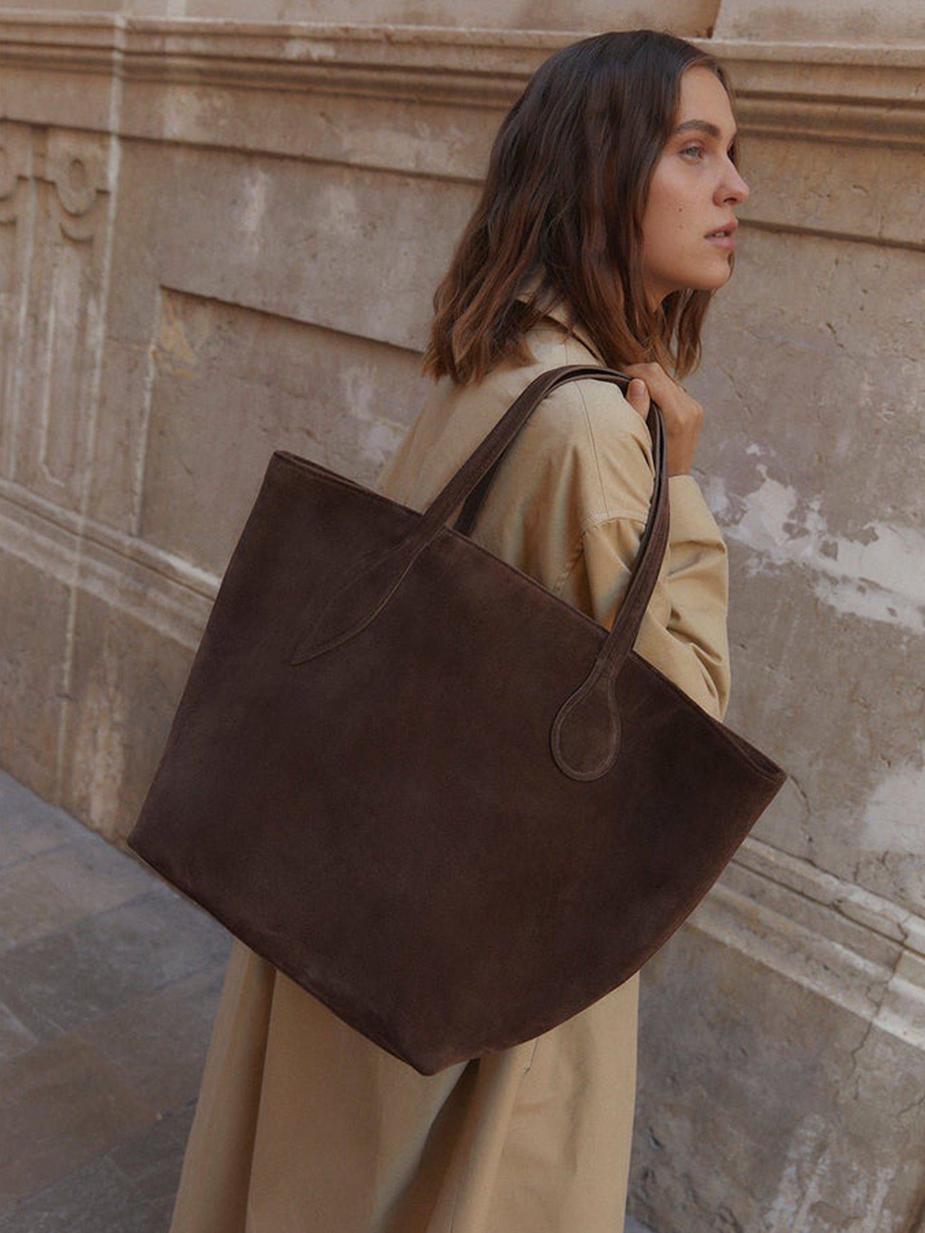 Liffner | Sprout Tote Suede in Dark Brown | The UNDONE
