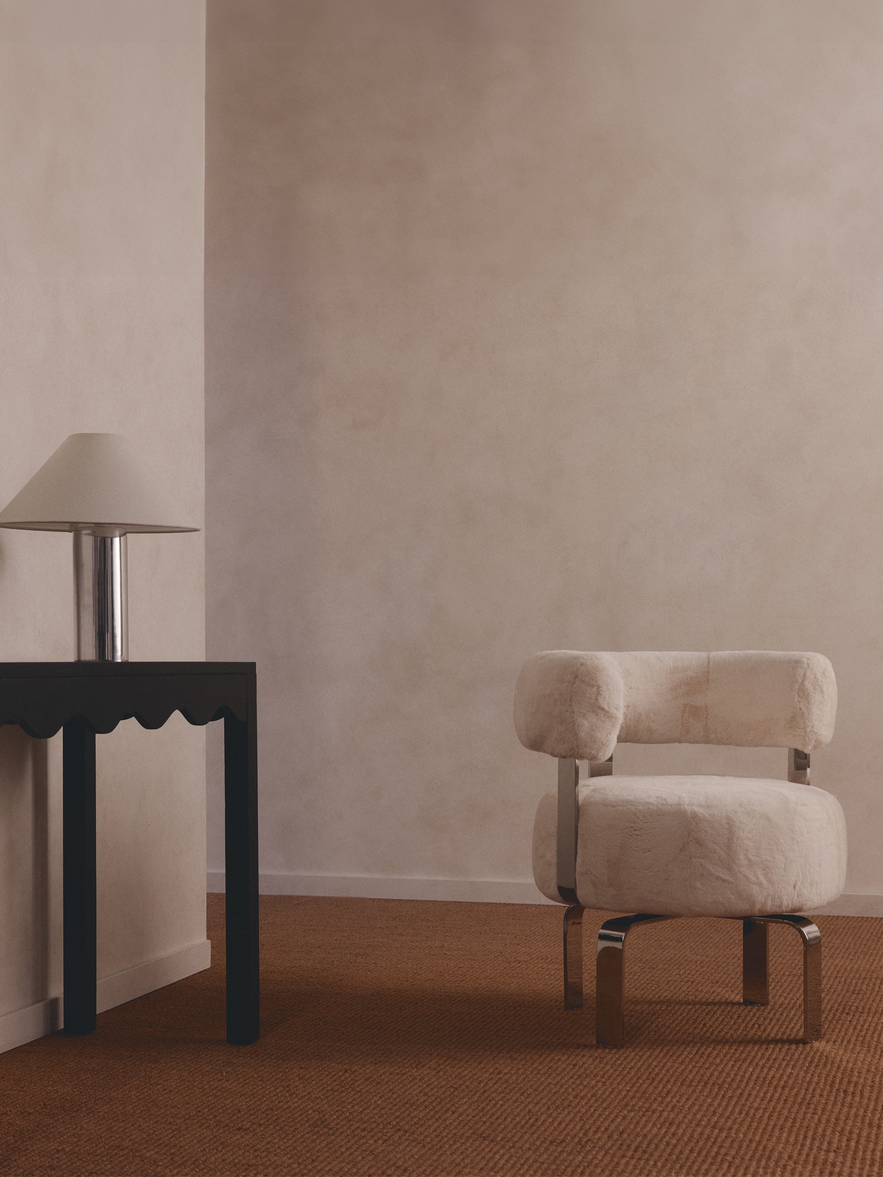McMullin | Audrey Console in Black | The UNDONE