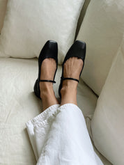 Nelson Made | Phoebe Flat in Black | The UNDONE