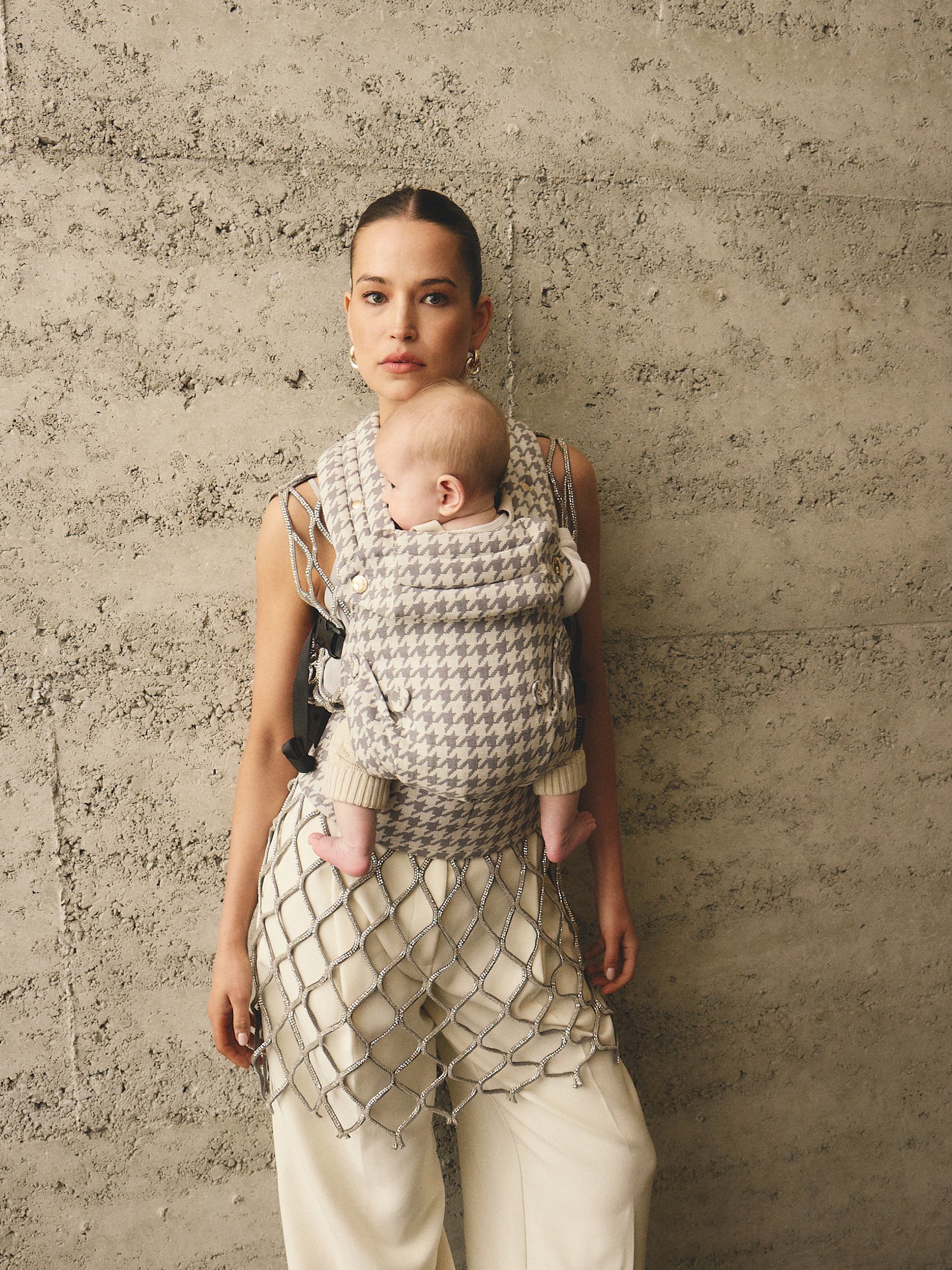 Portier | Limitless Baby Carrier - Marle Houndstooth | The UNDONE