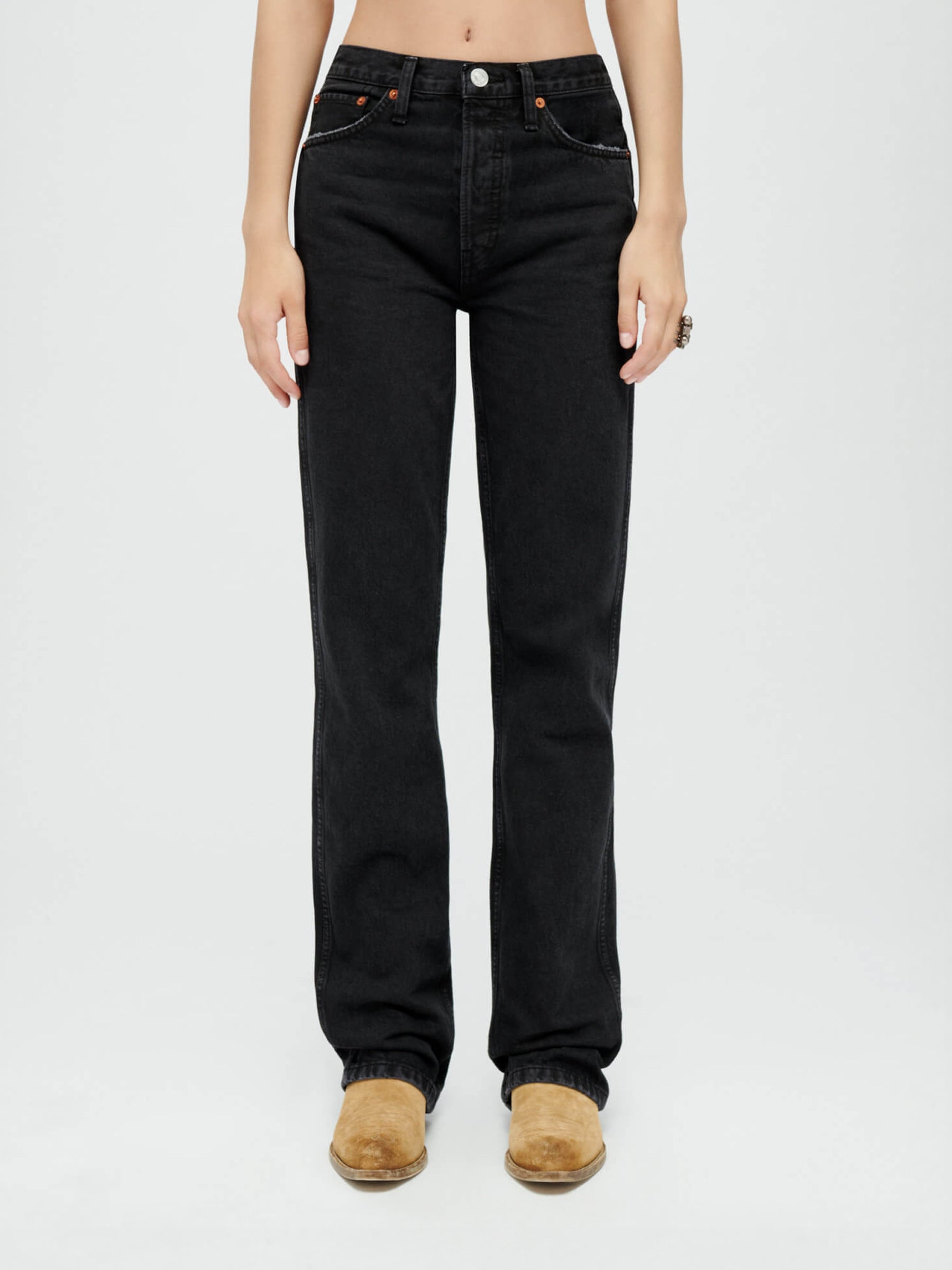 RE/DONE | High Rise Loose Jean in Washed Black | The UNDONE
