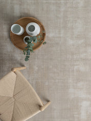 Rug Porter | Pearl Rug in Neutral Pearl | The UNDONE