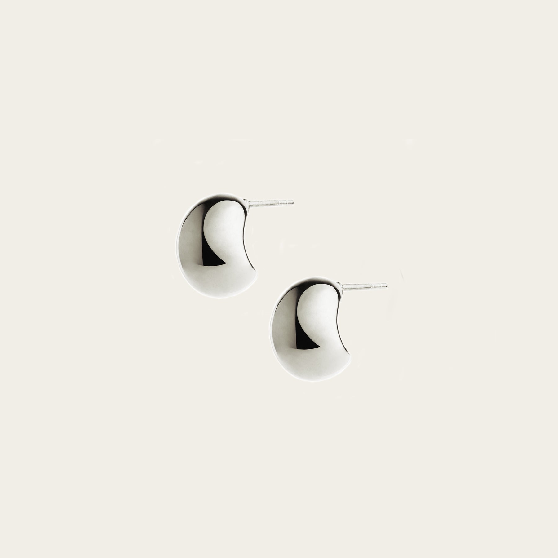 Rylan | Egg Stud Earrings in Silver | The UNDONE