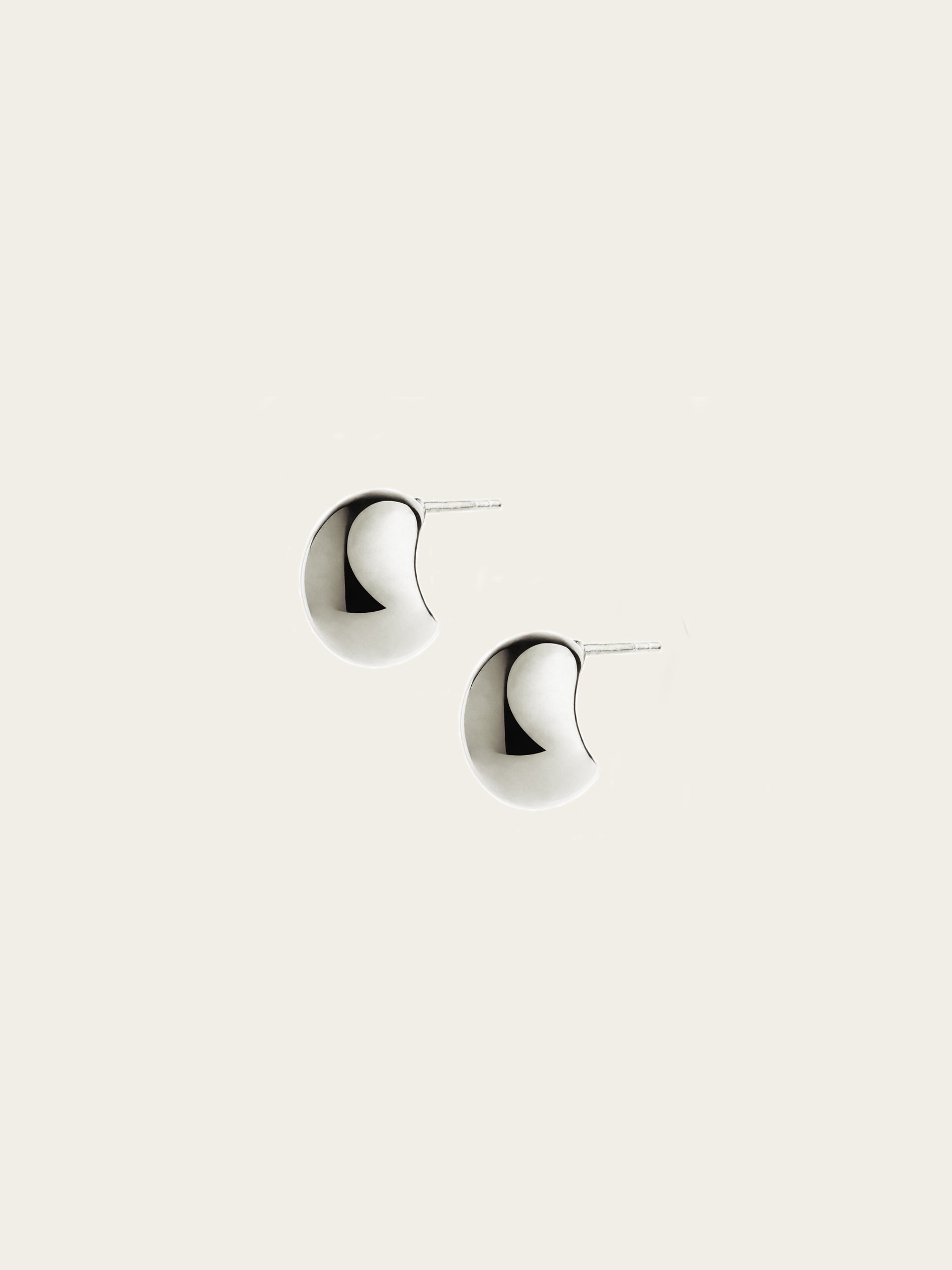 Rylan | Egg Stud Earrings in Silver | The UNDONE