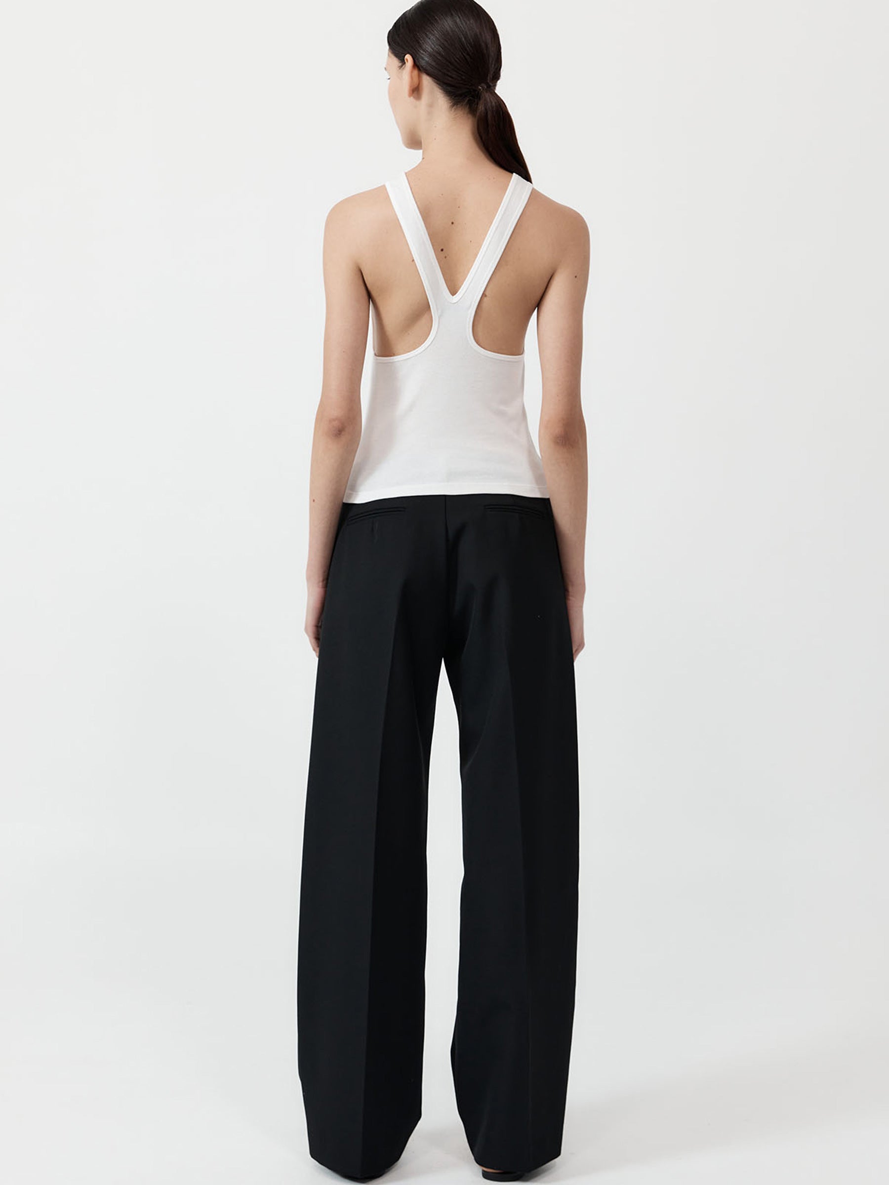 St. Agni | Carter Trousers in Black | The UNDONE