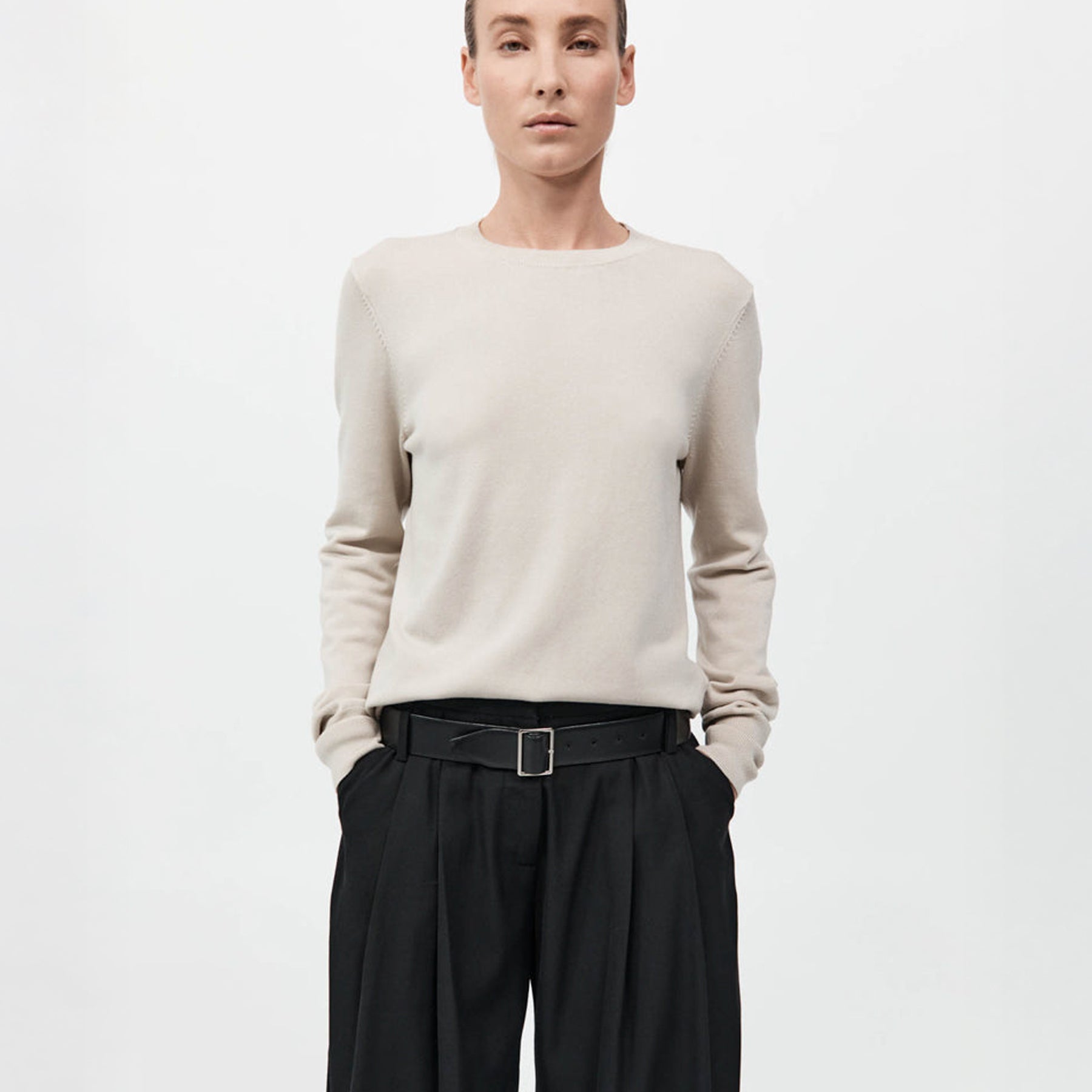 St. Agni | Classic Crew Neck Sweater in Cream Creme | The UNDONE